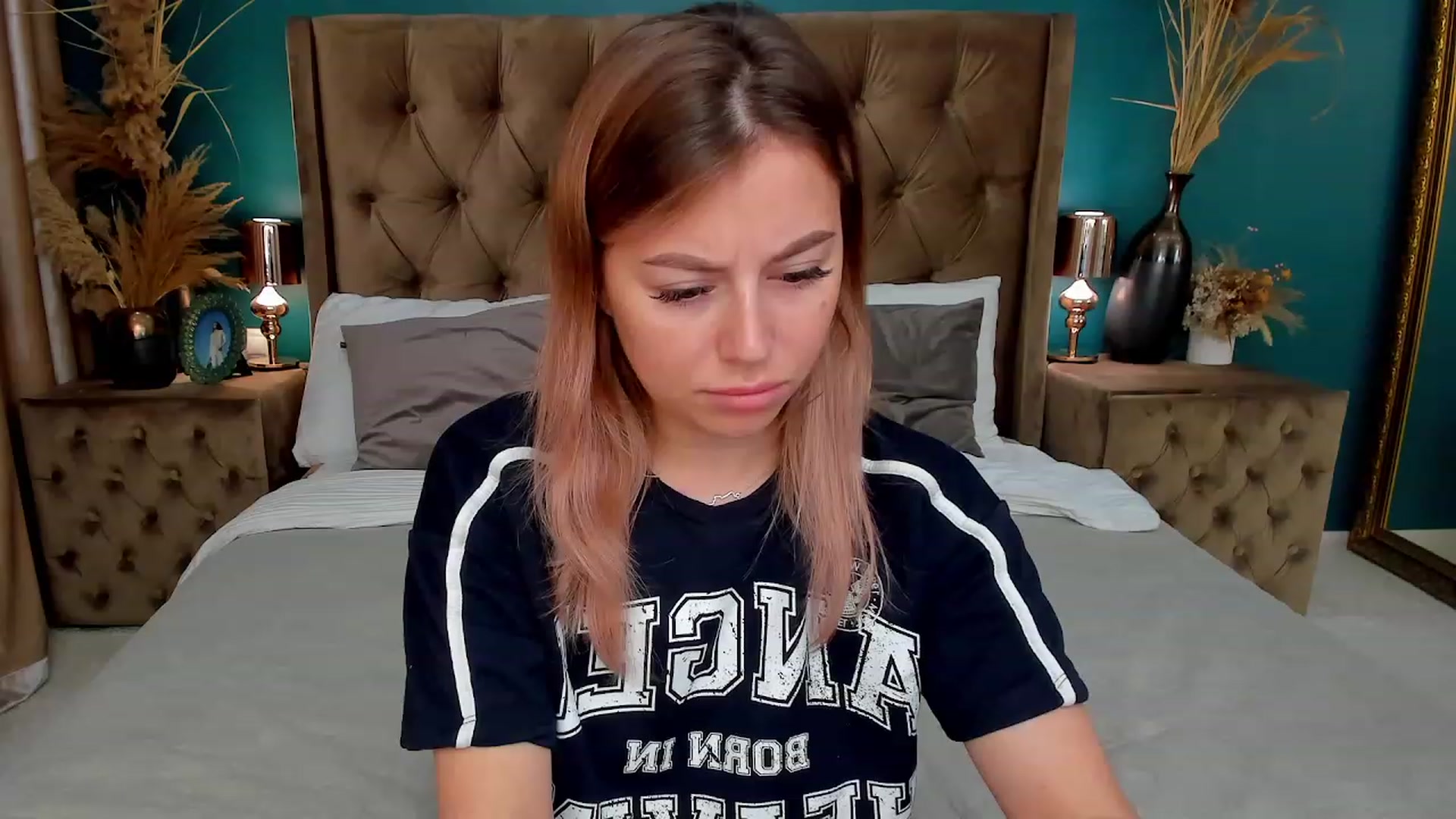 Gallery image thumbnail from SofiBloom's myfreecams stream on, 07/11/2023, 10:16 image 8 of 20