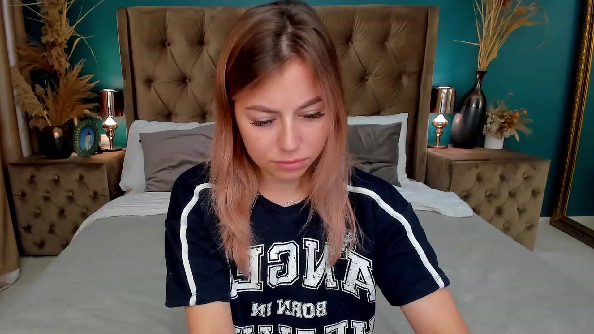 Gallery image thumbnail from SofiBloom's myfreecams stream on, 07/11/2023, 10:16 image 7 of 20