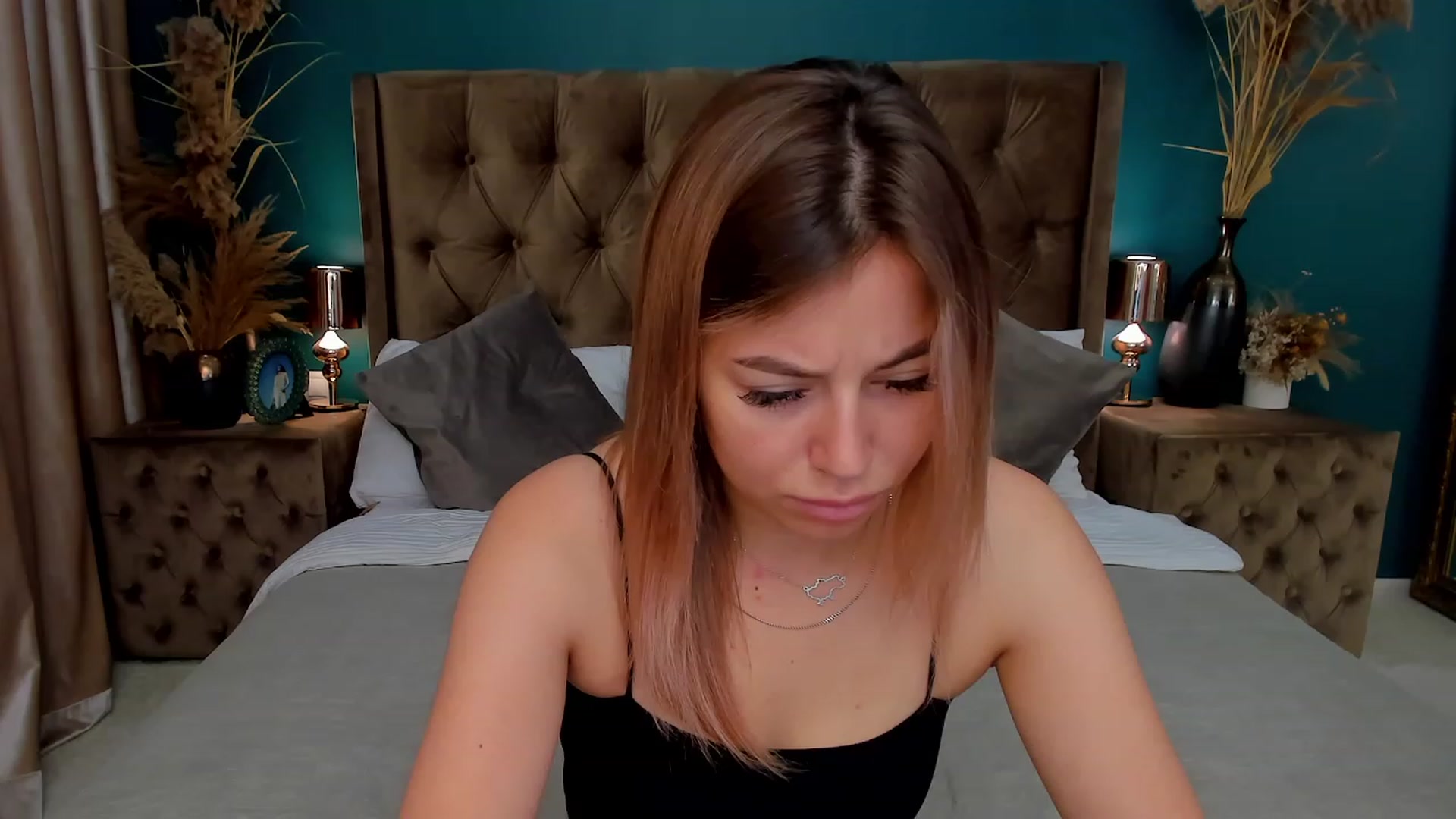 Gallery image thumbnail from SofiBloom's myfreecams stream on, 07/12/2023, 07:32 image 14 of 20