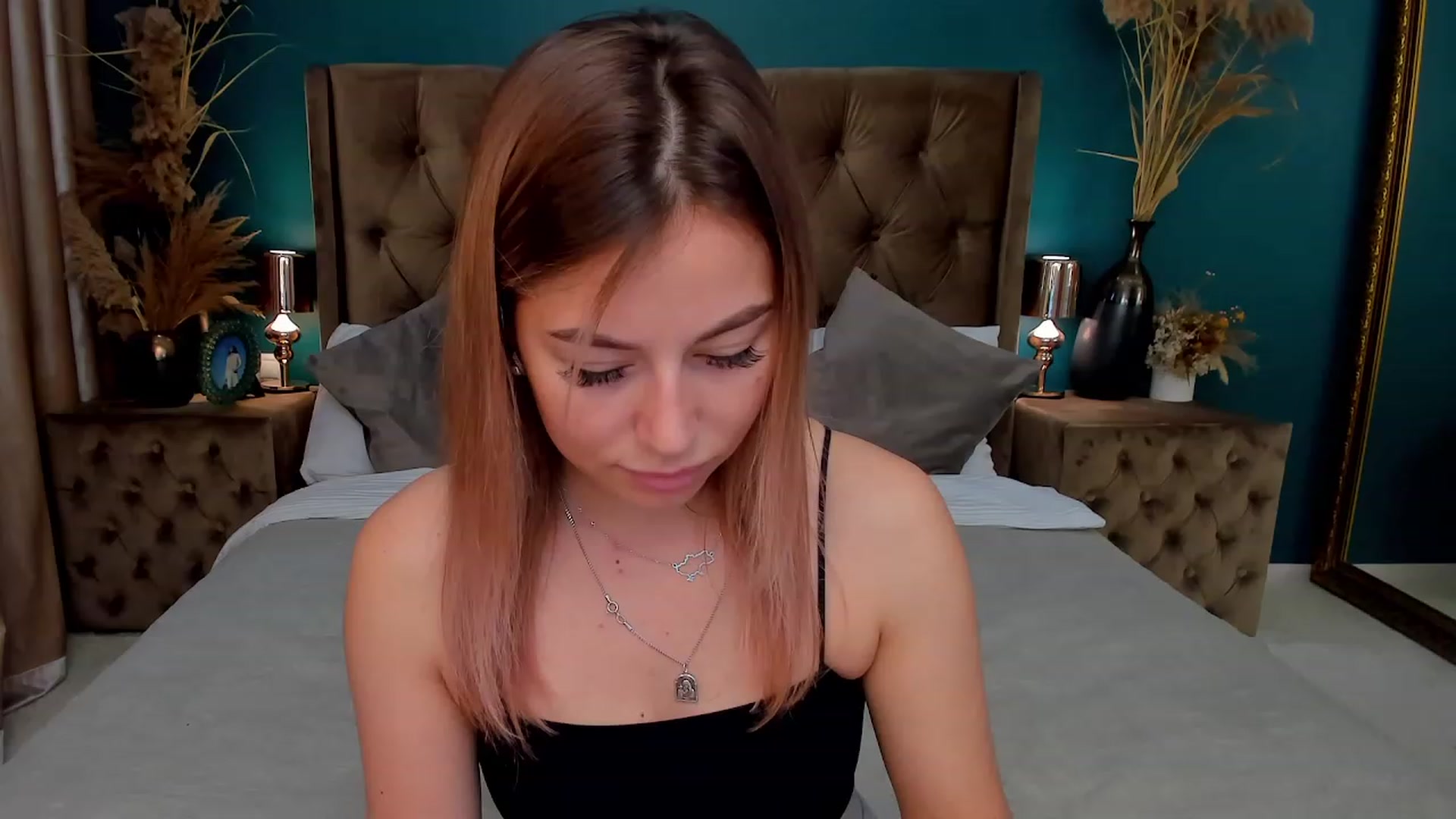 Gallery image thumbnail from SofiBloom's myfreecams stream on, 07/12/2023, 12:00 image 12 of 20