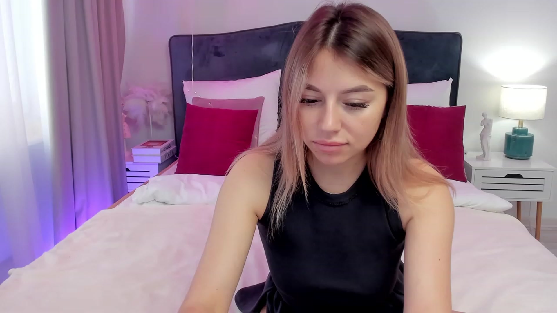 Gallery image thumbnail from SofiBloom's myfreecams stream on, 07/14/2023, 07:52 image 11 of 20