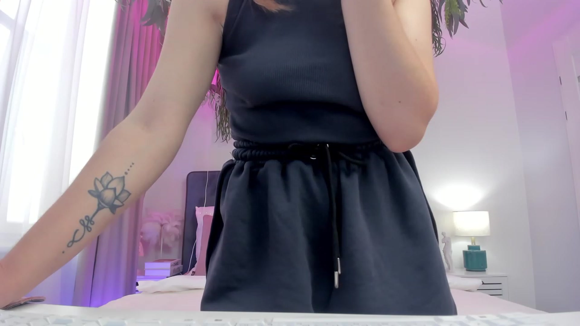 Gallery image thumbnail from SofiBloom's myfreecams stream on, 07/14/2023, 11:58 image 12 of 20