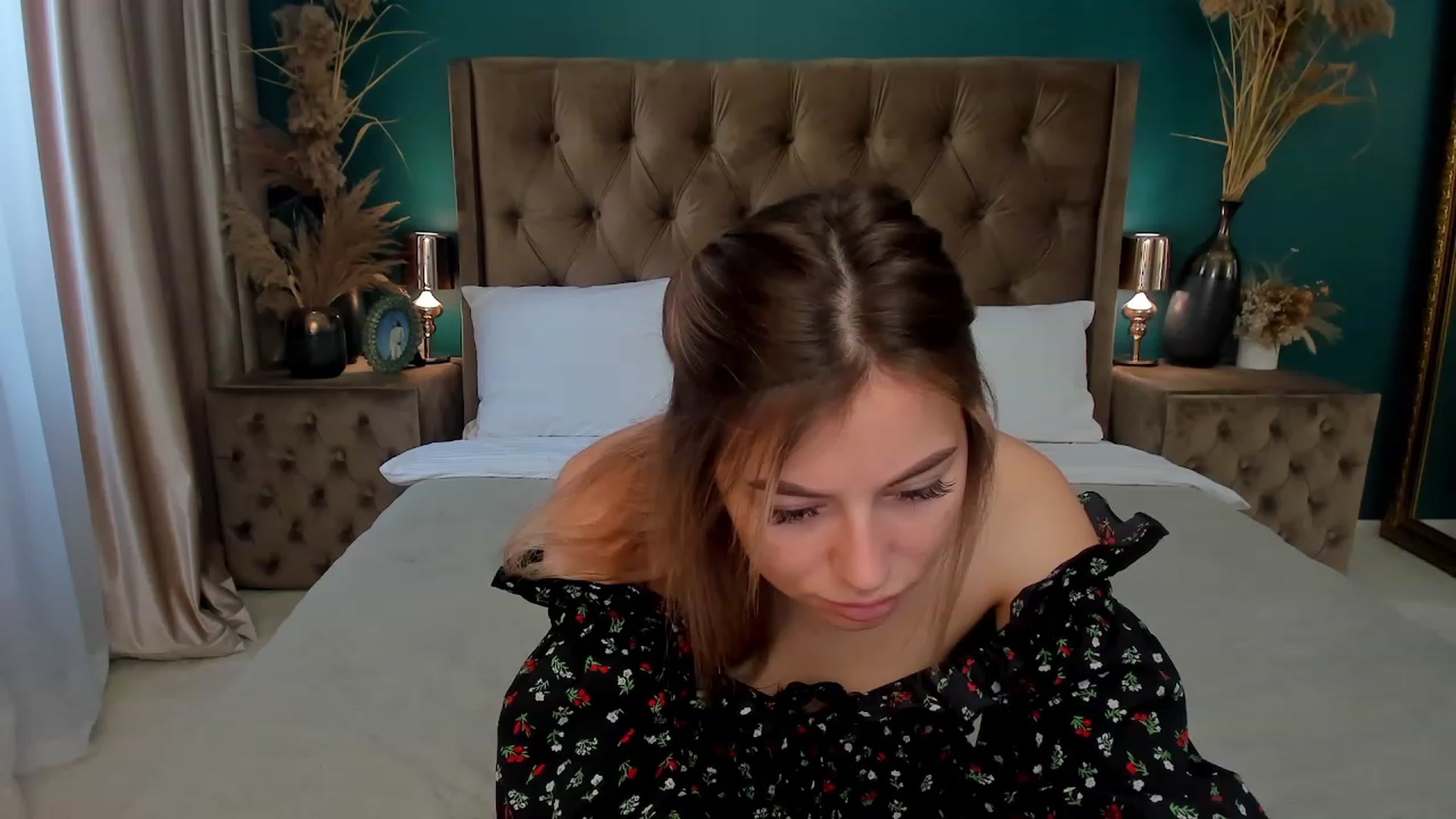 Gallery image thumbnail from SofiBloom's myfreecams stream on, 07/20/2023, 08:19 image 1 of 20