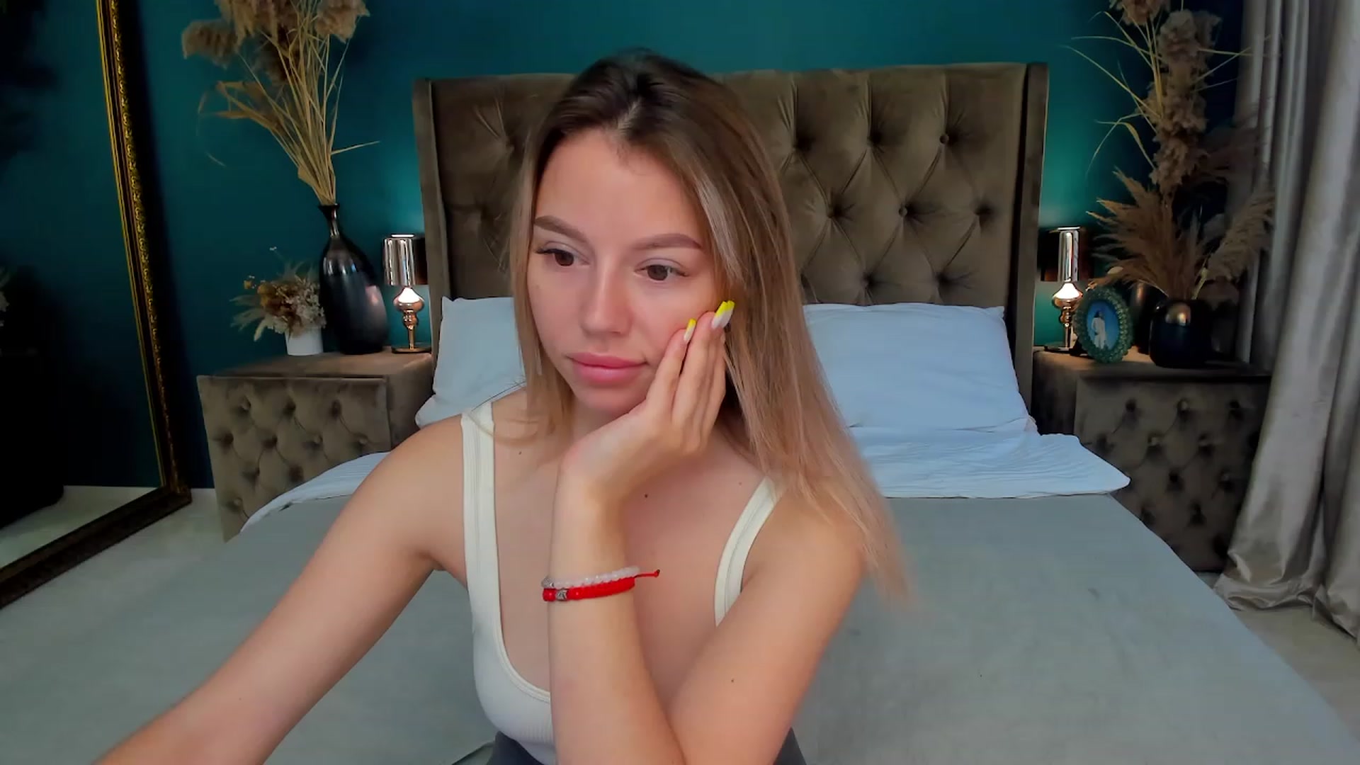 Gallery image thumbnail from SofiBloom's myfreecams stream on, 07/26/2023, 06:56 image 3 of 20