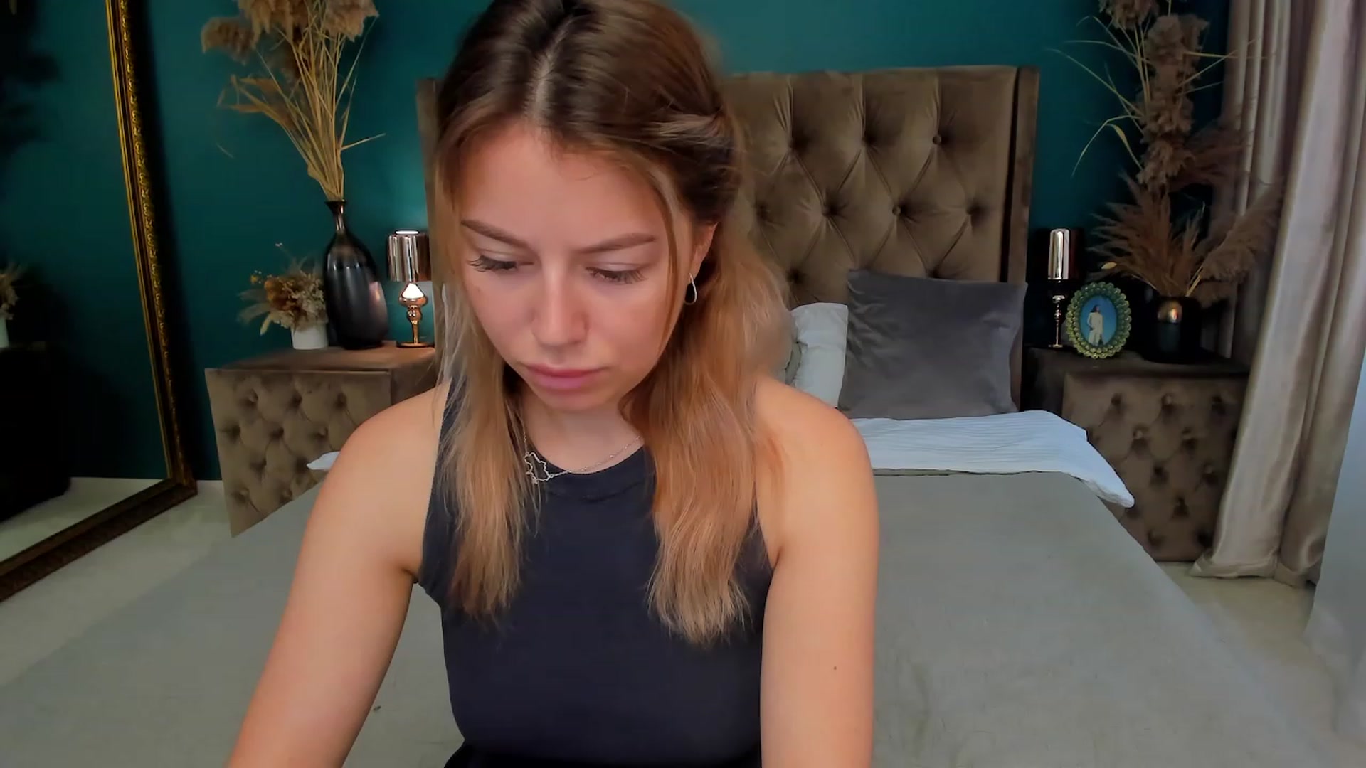 Gallery image thumbnail from SofiBloom's myfreecams stream on, 07/27/2023, 11:13 image 9 of 20