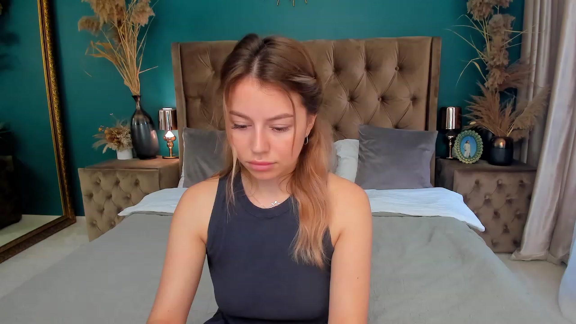 Gallery image thumbnail from SofiBloom's myfreecams stream on, 07/27/2023, 12:02 image 15 of 20
