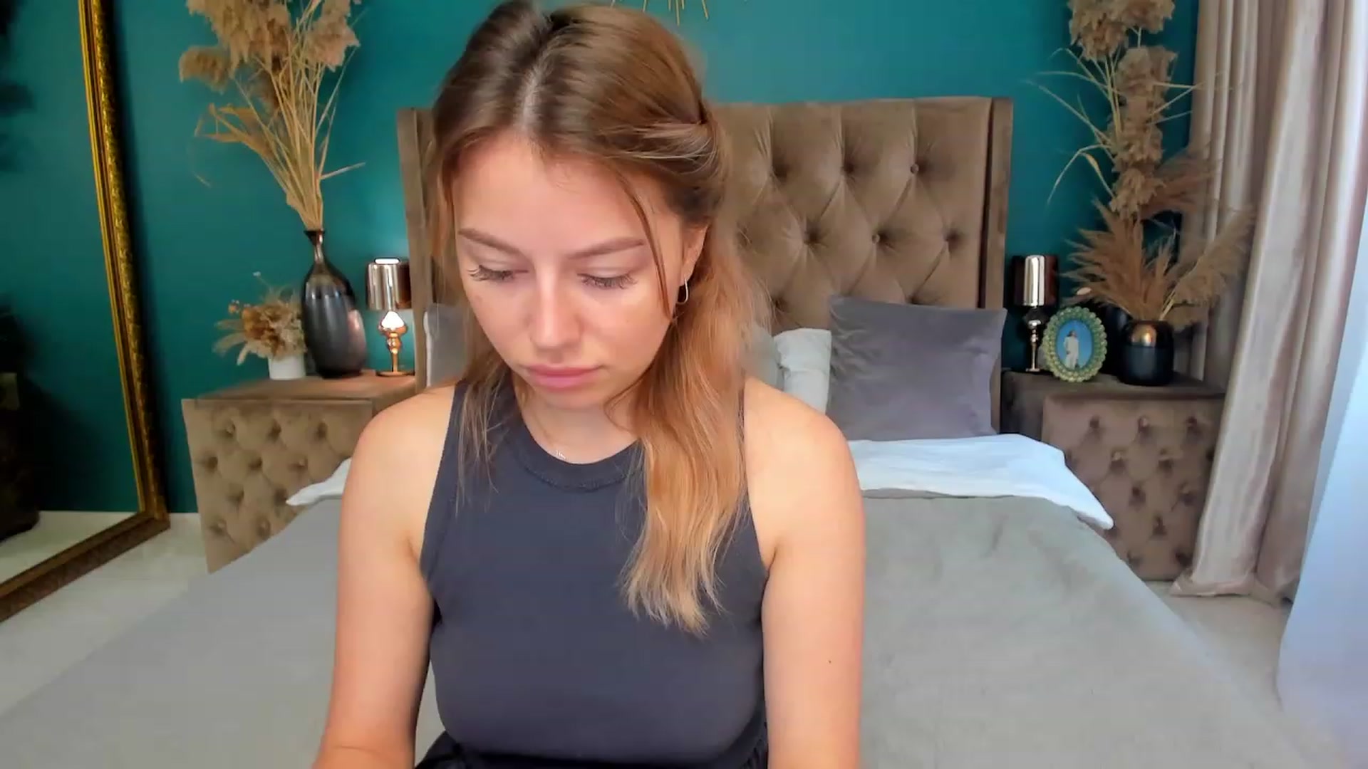 Gallery image thumbnail from SofiBloom's myfreecams stream on, 07/27/2023, 12:02 image 18 of 20