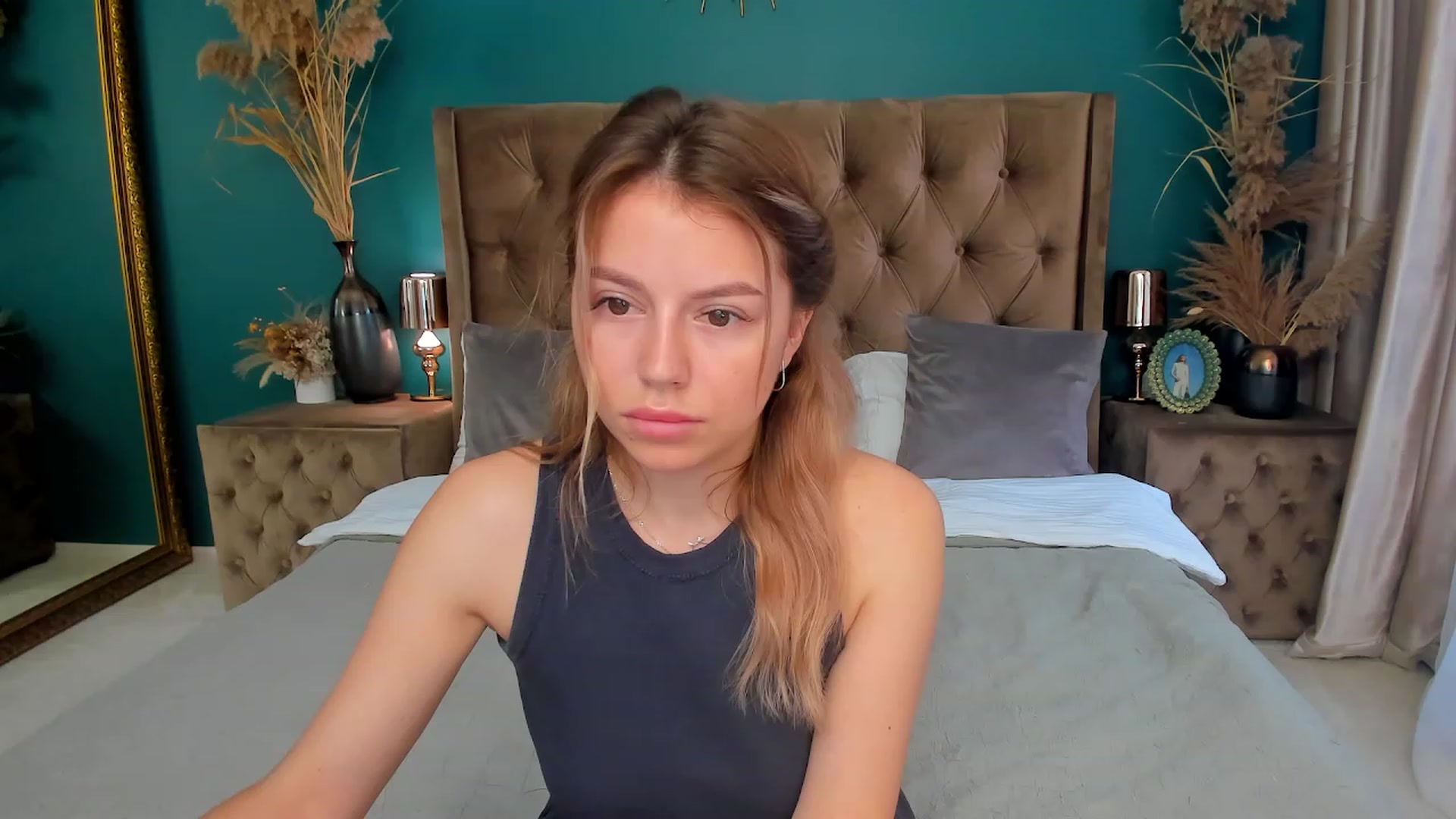 Gallery image thumbnail from SofiBloom's myfreecams stream on, 07/27/2023, 12:02 image 14 of 20