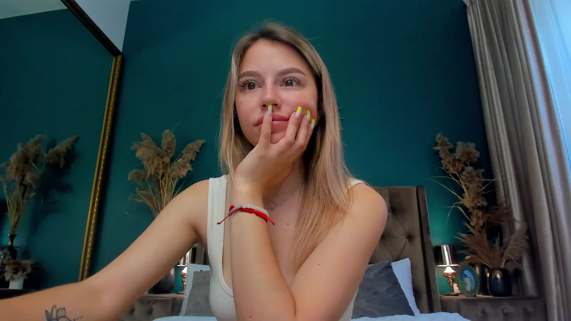 Gallery image thumbnail from SofiBloom's myfreecams stream on, 07/30/2023, 06:32 image 3 of 20