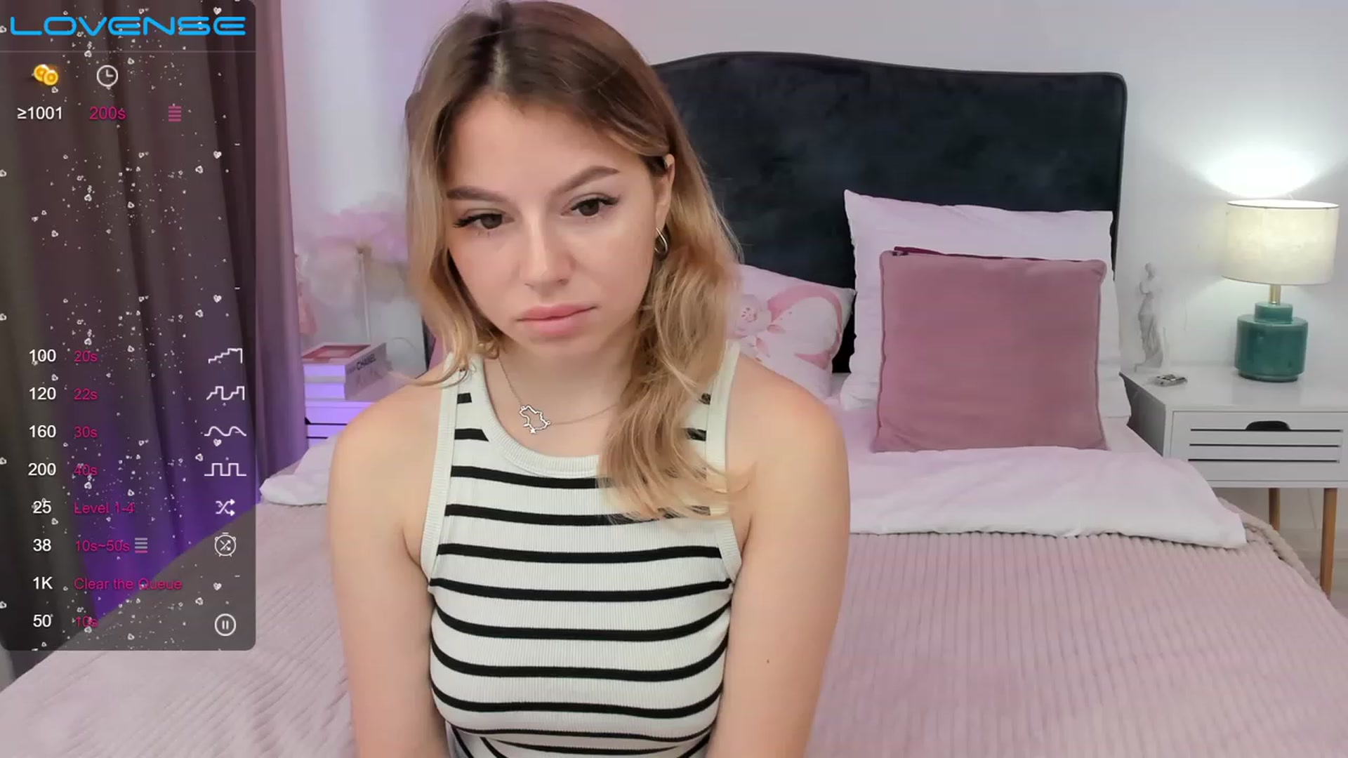 Gallery image thumbnail from SofiBloom's myfreecams stream on, 08/10/2023, 07:21 image 18 of 20