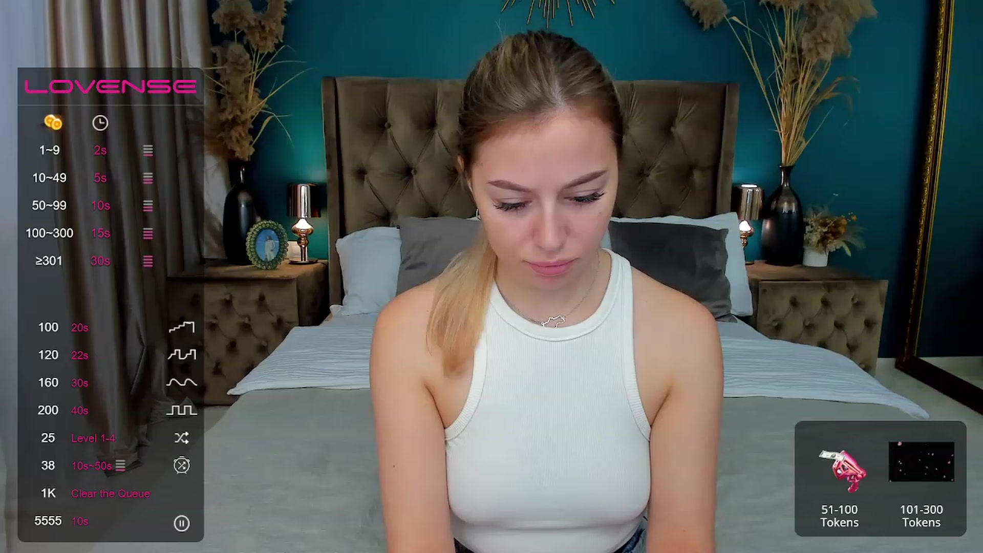 Gallery image thumbnail from SofiBloom's myfreecams stream on, 08/16/2023, 11:10 image 16 of 20