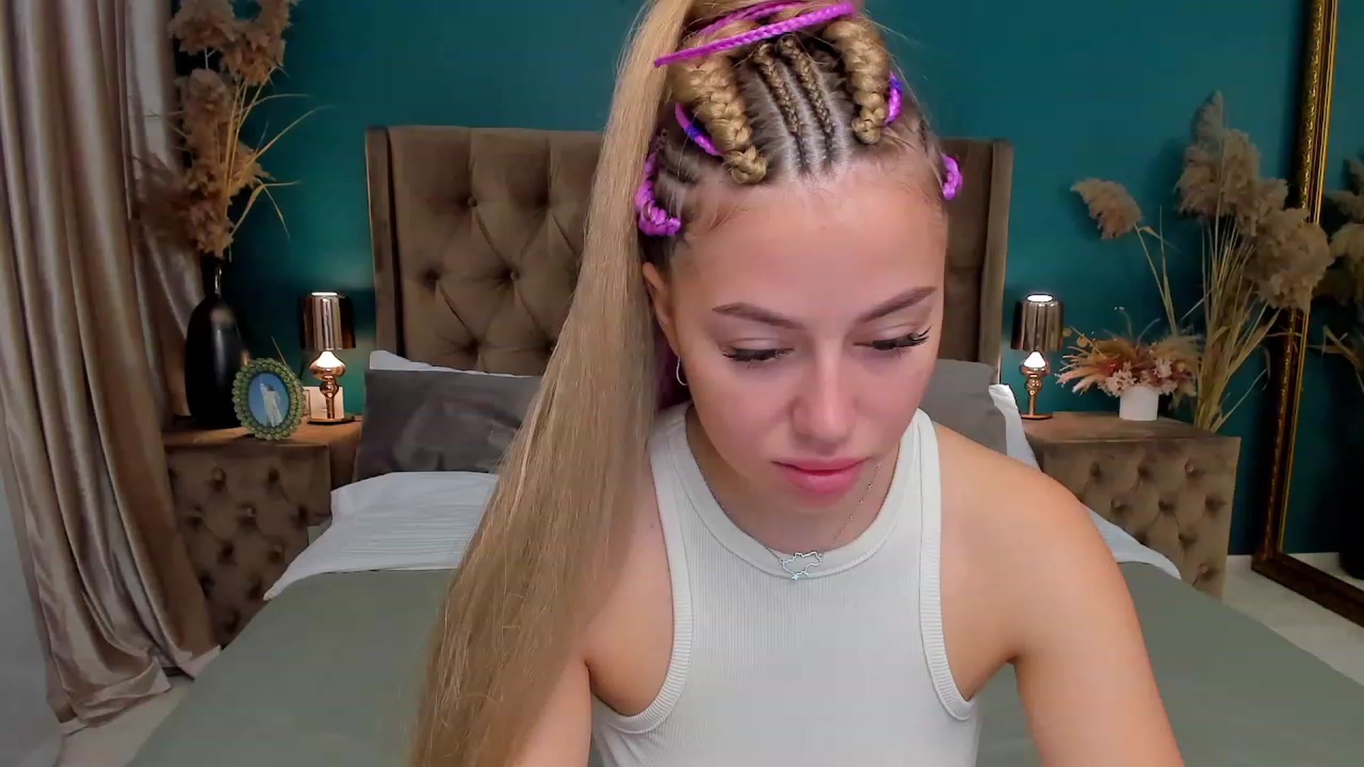 Gallery image thumbnail from SofiBloom's myfreecams stream on, 08/20/2023, 05:31 image 3 of 20