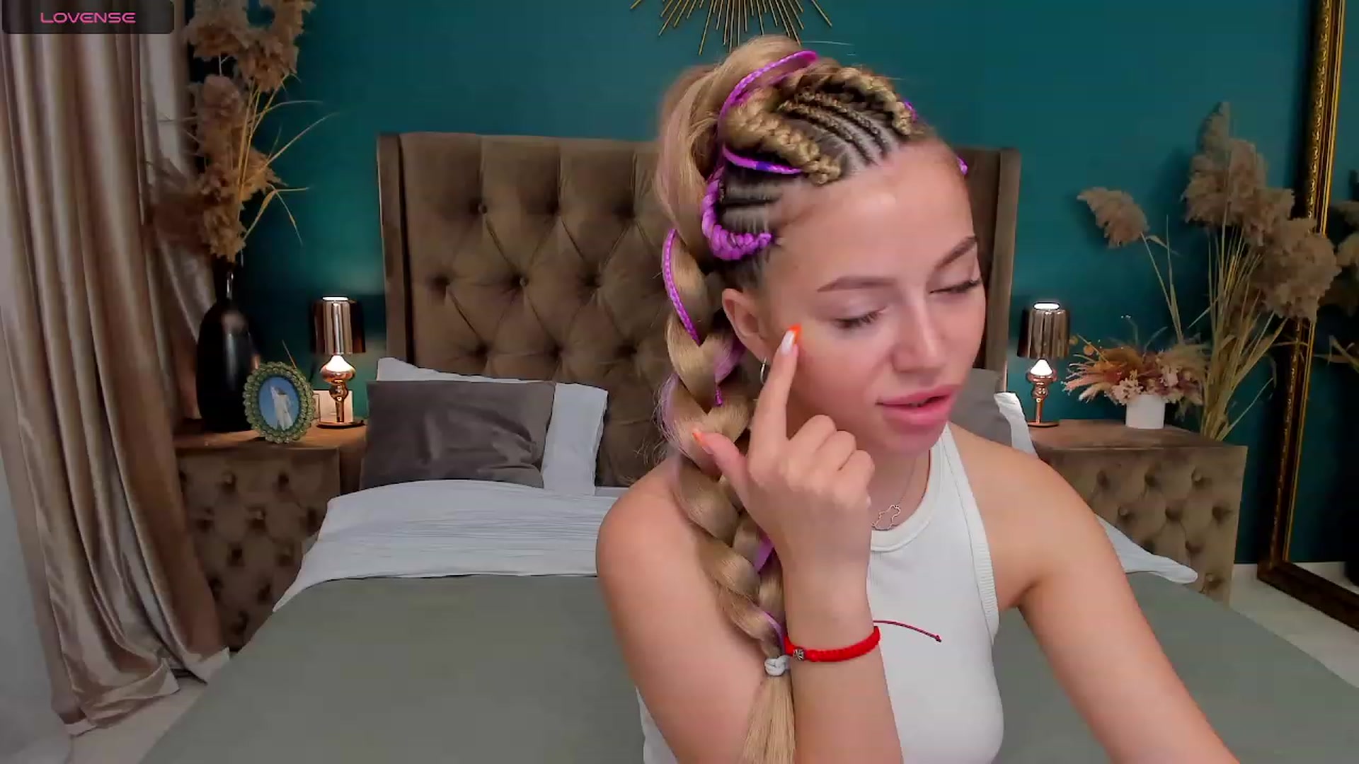Gallery image thumbnail from SofiBloom's myfreecams stream on, 08/20/2023, 07:10 image 16 of 20