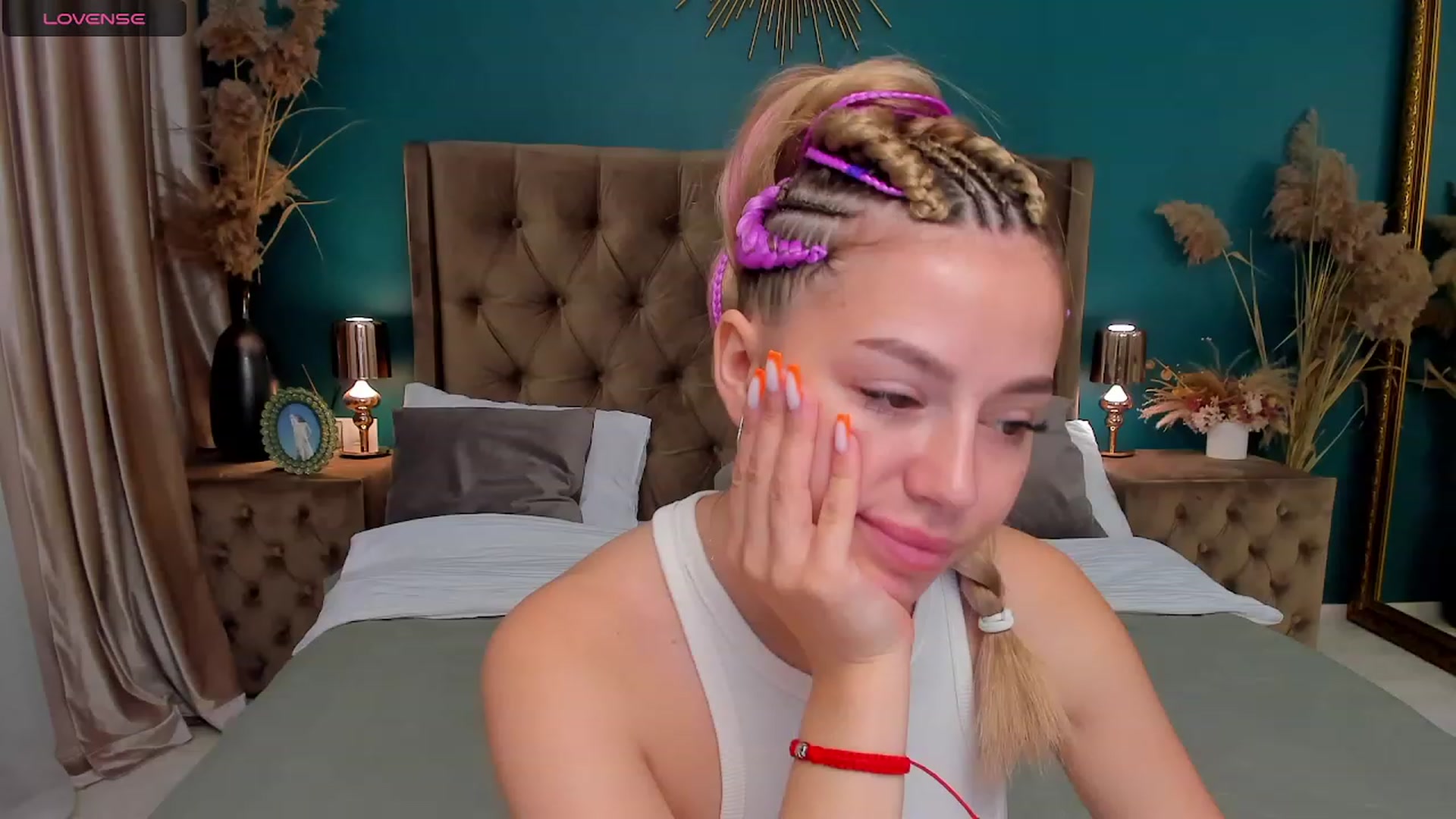 Gallery image thumbnail from SofiBloom's myfreecams stream on, 08/20/2023, 07:10 image 8 of 20