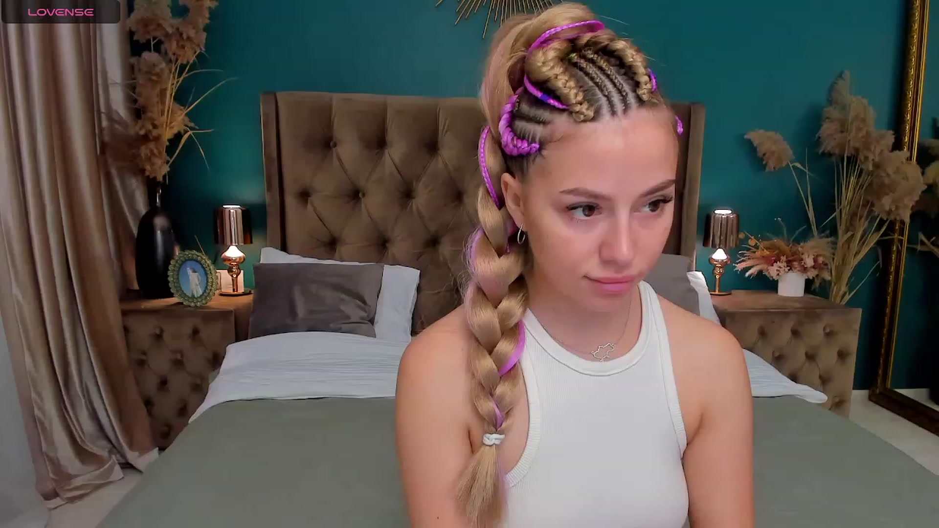 Gallery image thumbnail from SofiBloom's myfreecams stream on, 08/20/2023, 07:10 image 15 of 20