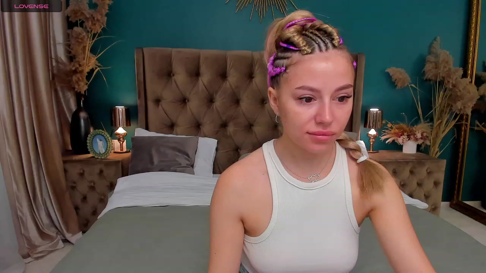 Gallery image thumbnail from SofiBloom's myfreecams stream on, 08/20/2023, 07:10 image 10 of 20