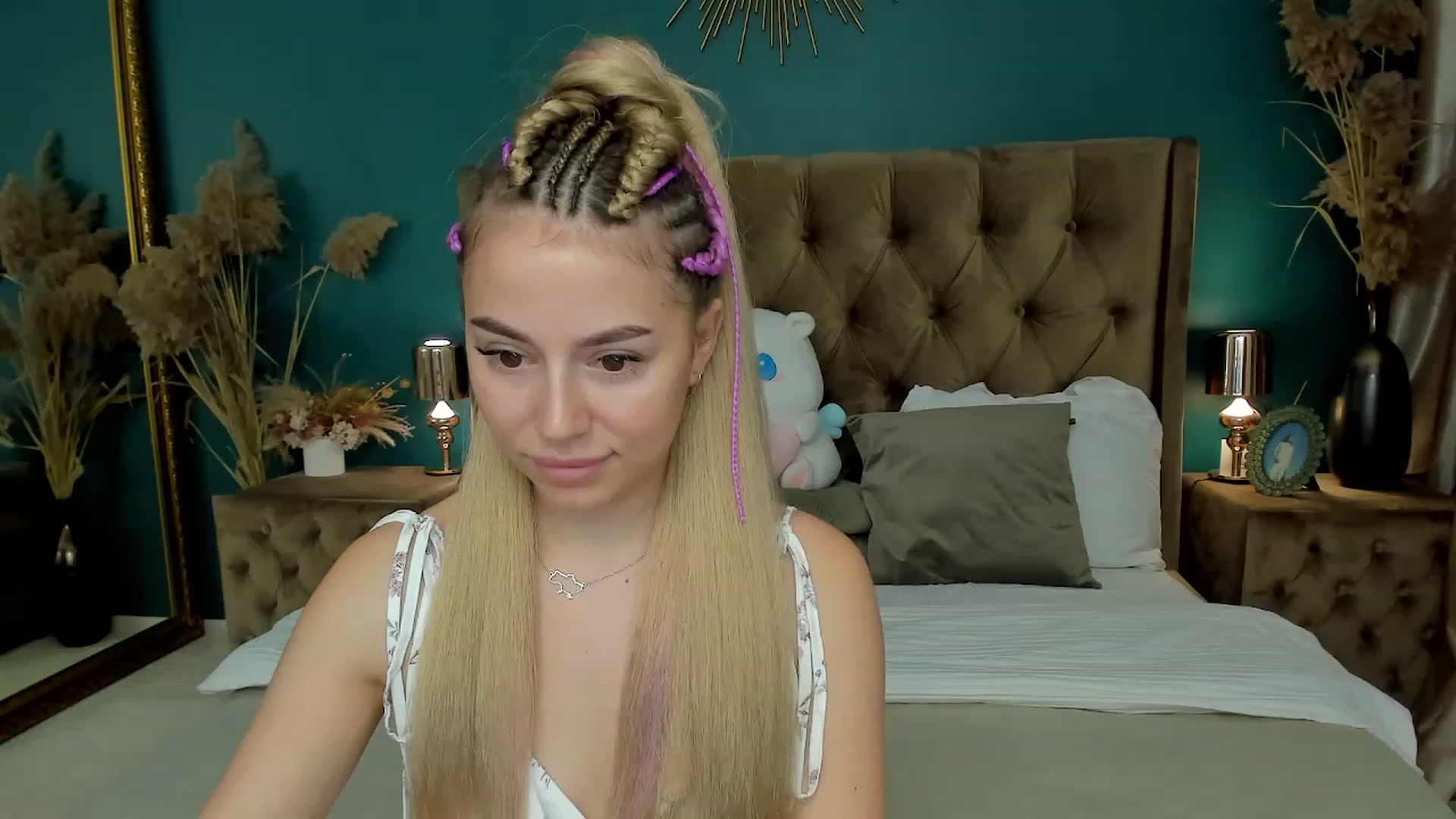 Gallery image thumbnail from SofiBloom's myfreecams stream on, 08/25/2023, 15:58 image 8 of 20