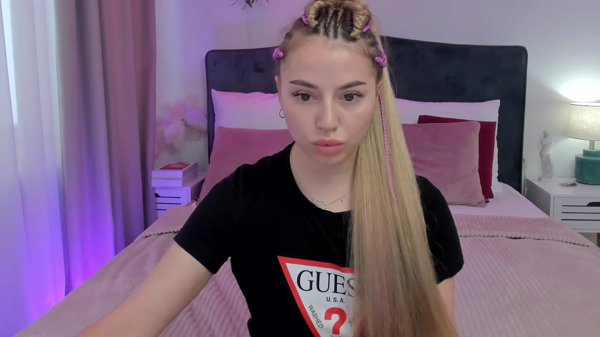 Gallery image thumbnail from SofiBloom's myfreecams stream on, 08/26/2023, 11:54 image 3 of 20
