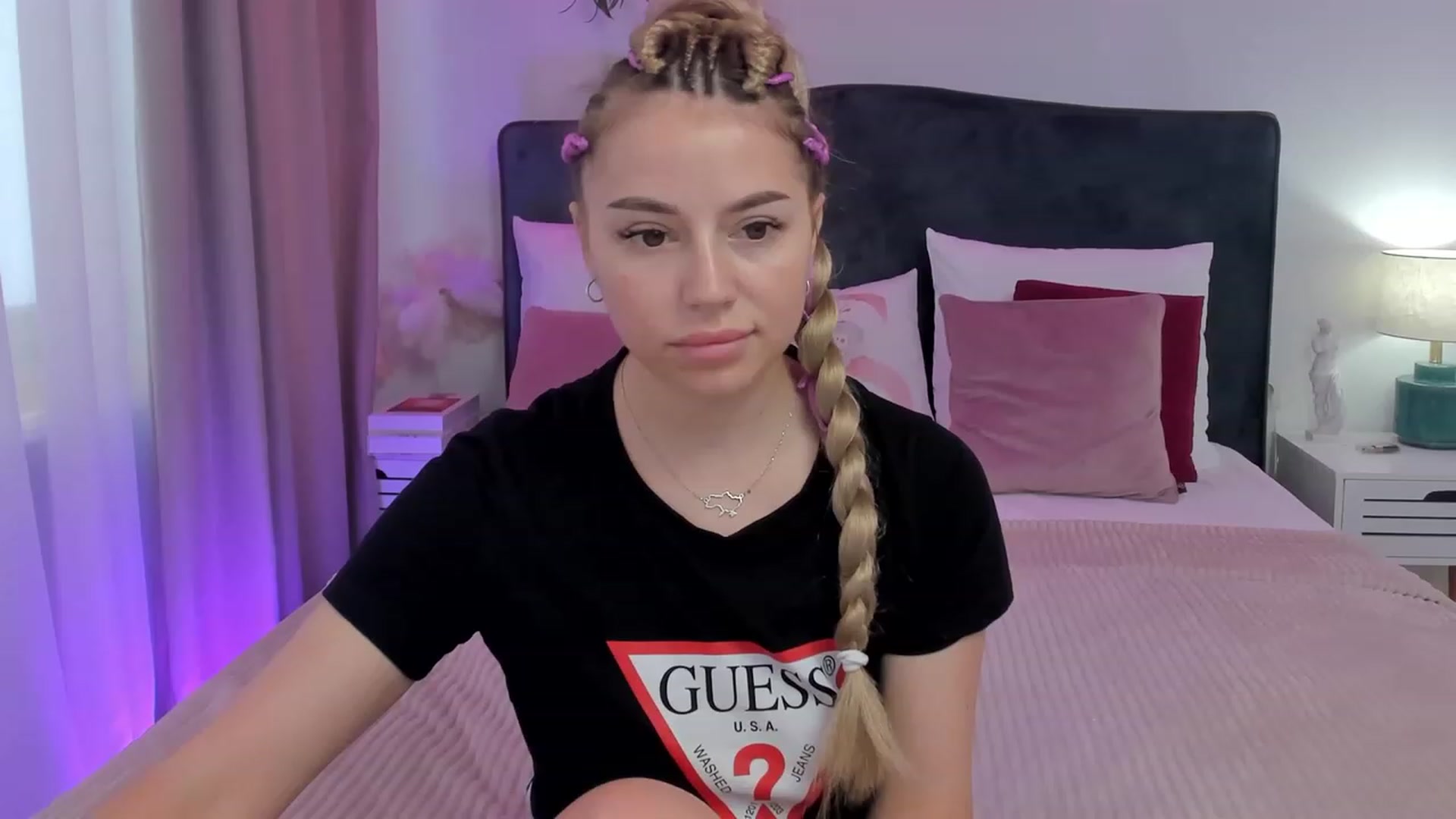 Gallery image thumbnail from SofiBloom's myfreecams stream on, 08/26/2023, 11:54 image 13 of 20