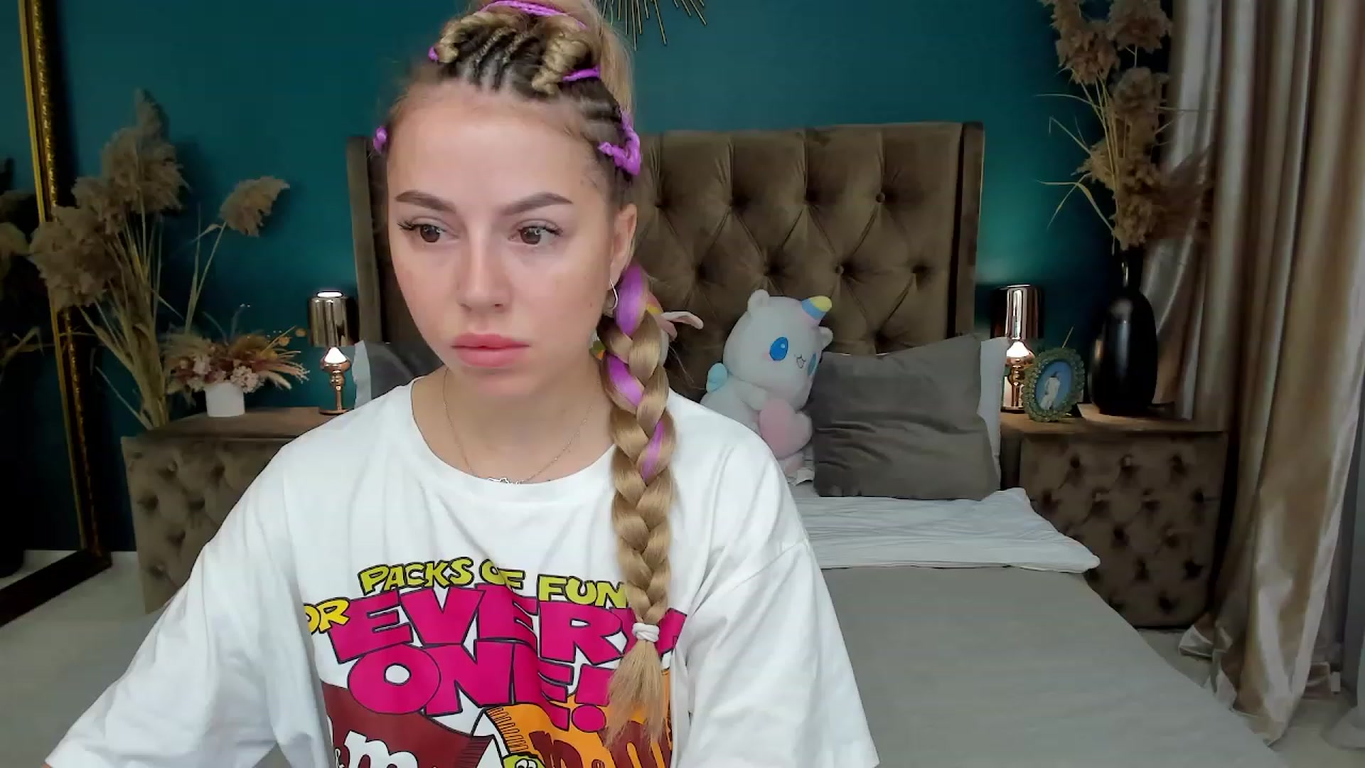 Gallery image thumbnail from SofiBloom's myfreecams stream on, 08/27/2023, 06:46 image 17 of 20