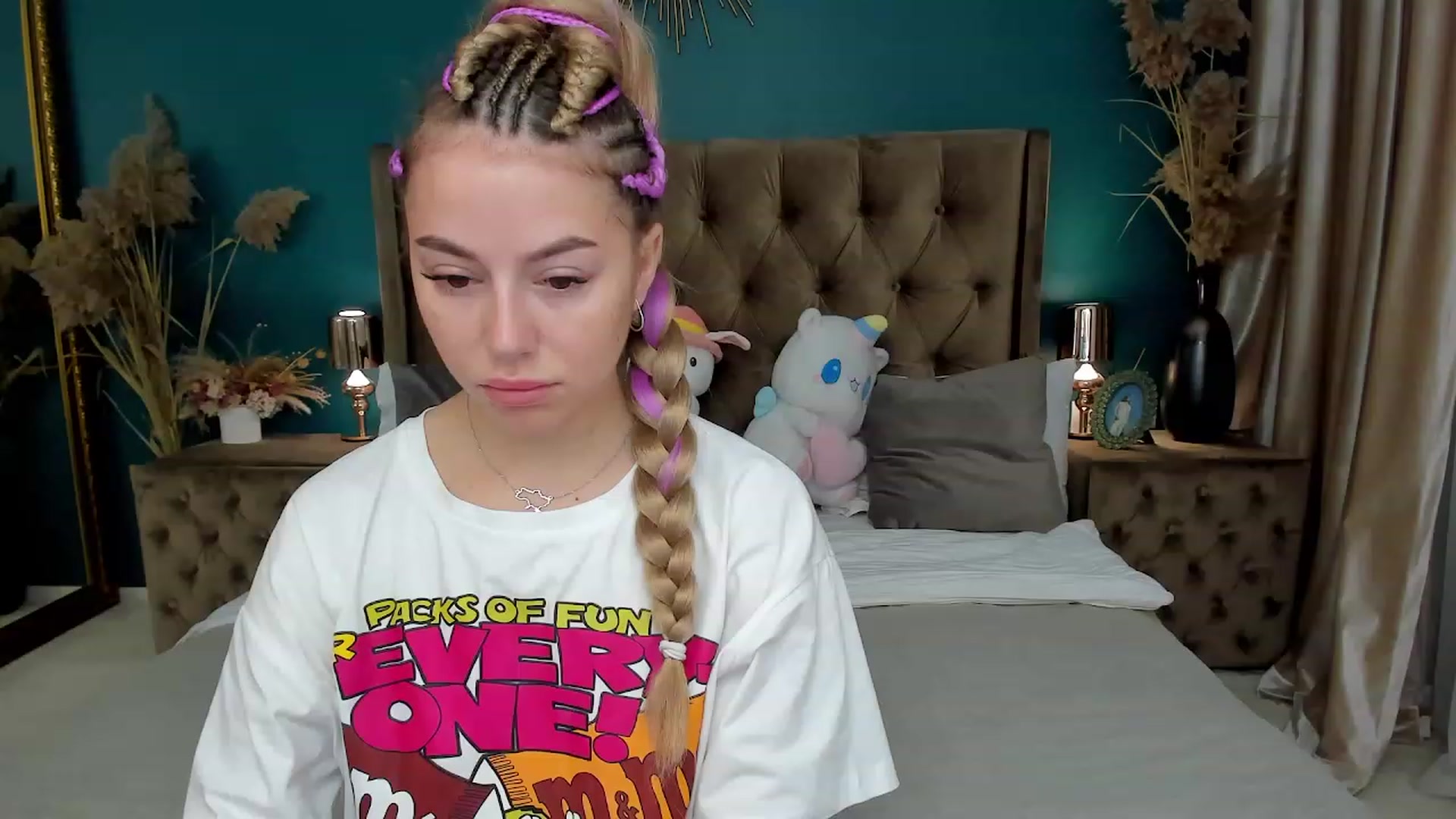 Gallery image thumbnail from SofiBloom's myfreecams stream on, 08/27/2023, 06:46 image 4 of 20