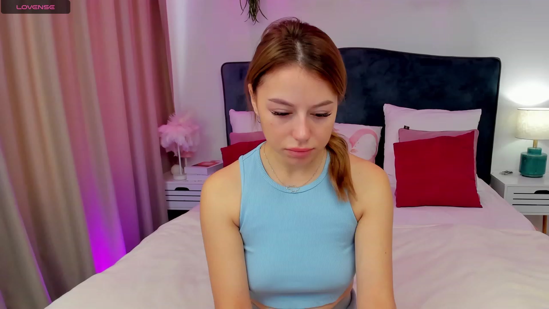 Gallery image thumbnail from SofiBloom's myfreecams stream on, 09/19/2023, 07:30 image 6 of 20