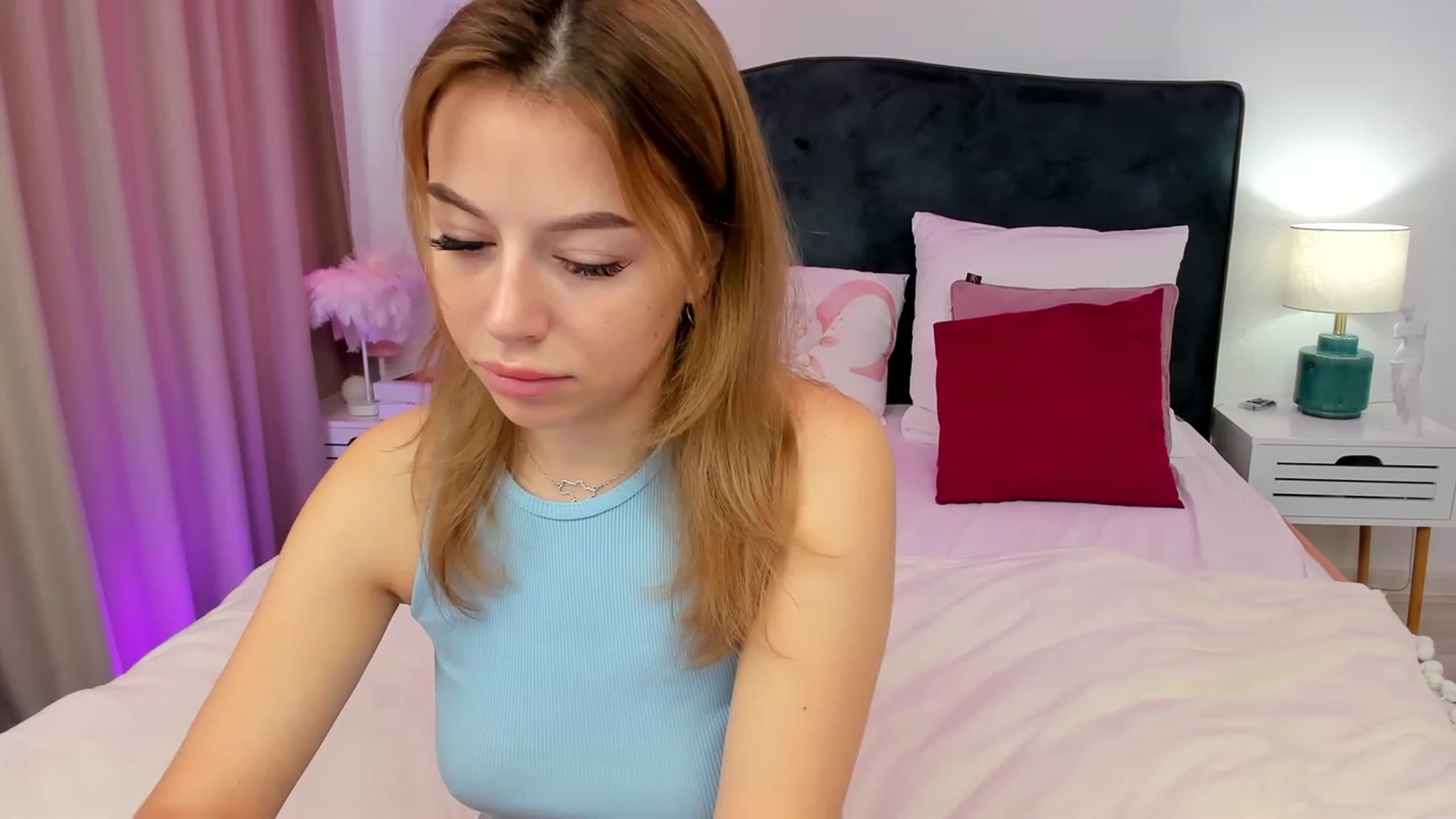 Gallery image thumbnail from SofiBloom's myfreecams stream on, 09/20/2023, 08:18 image 2 of 20