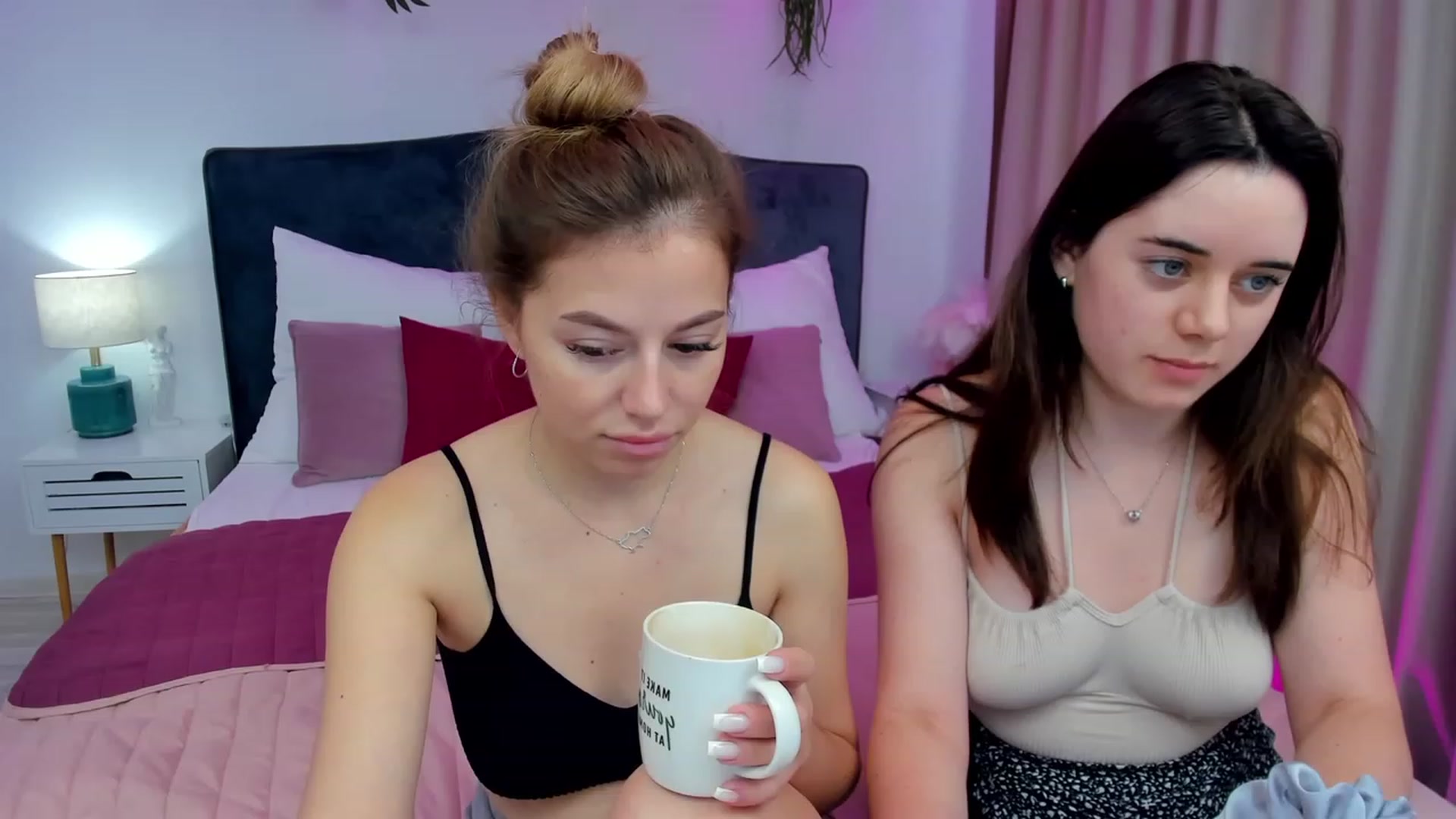 Gallery image thumbnail from SofiBloom's myfreecams stream on, 09/27/2023, 11:45 image 7 of 20