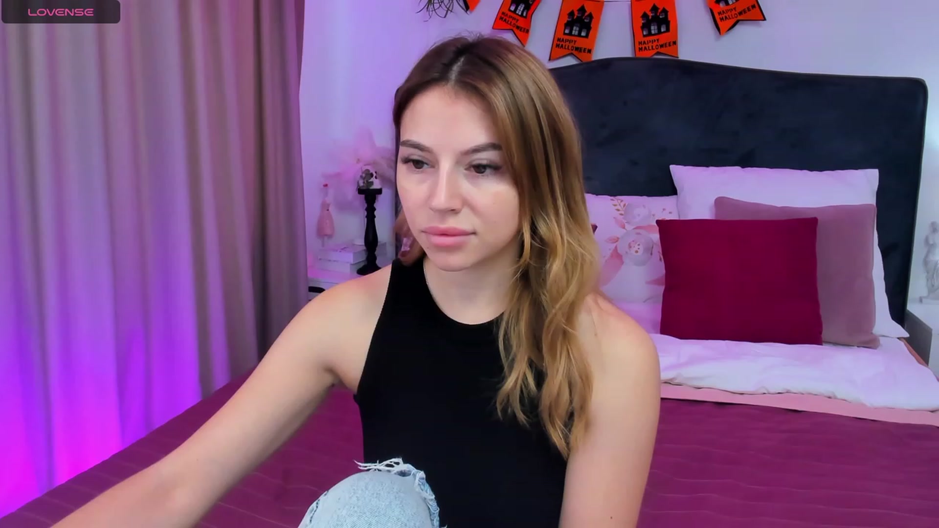 Gallery image thumbnail from SofiBloom's myfreecams stream on, 10/28/2023, 11:44 image 11 of 20