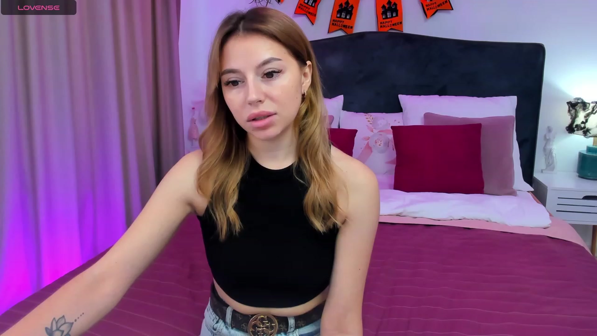 Gallery image thumbnail from SofiBloom's myfreecams stream on, 10/28/2023, 11:44 image 20 of 20