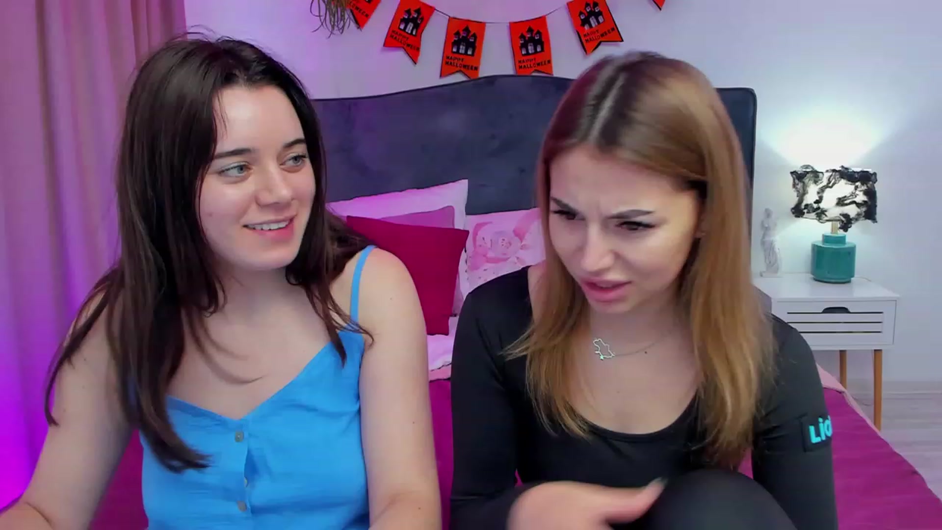 Gallery image thumbnail from SofiBloom's myfreecams stream on, 10/30/2023, 13:00 image 11 of 20