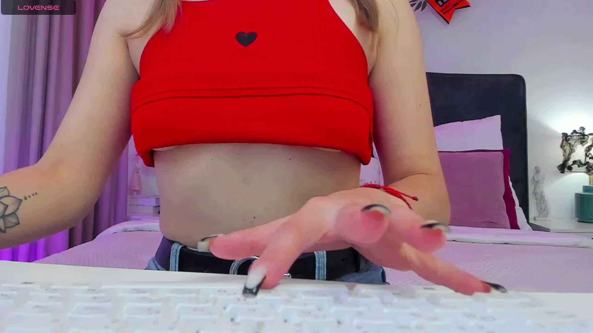 Gallery image thumbnail from SofiBloom's myfreecams stream on, 11/03/2023, 08:58 image 1 of 20
