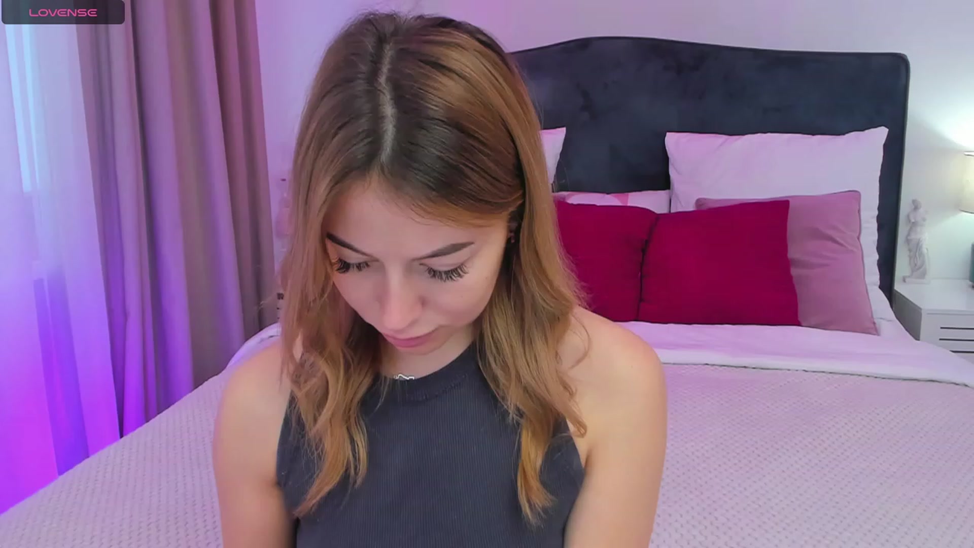 Gallery image thumbnail from SofiBloom's myfreecams stream on, 11/07/2023, 08:47 image 15 of 20