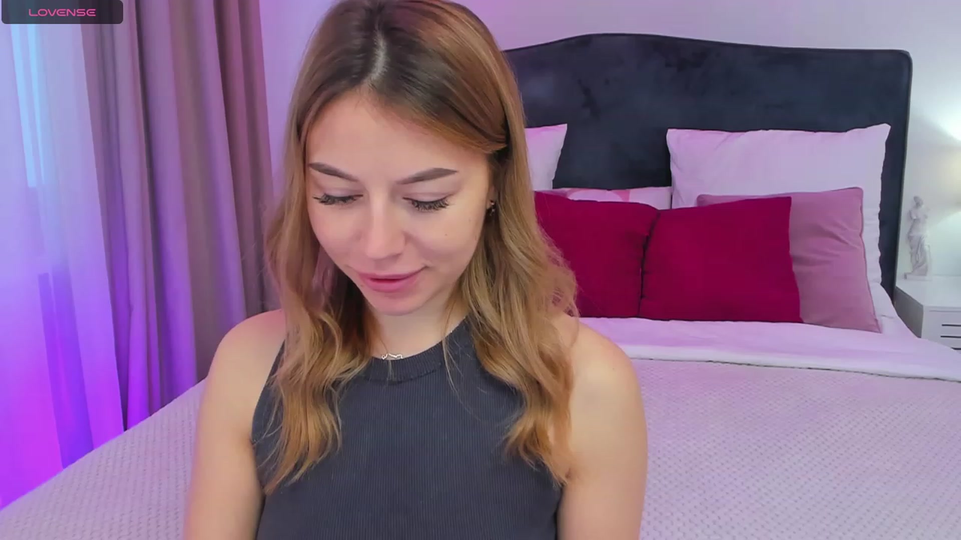 Gallery image thumbnail from SofiBloom's myfreecams stream on, 11/07/2023, 08:47 image 5 of 20