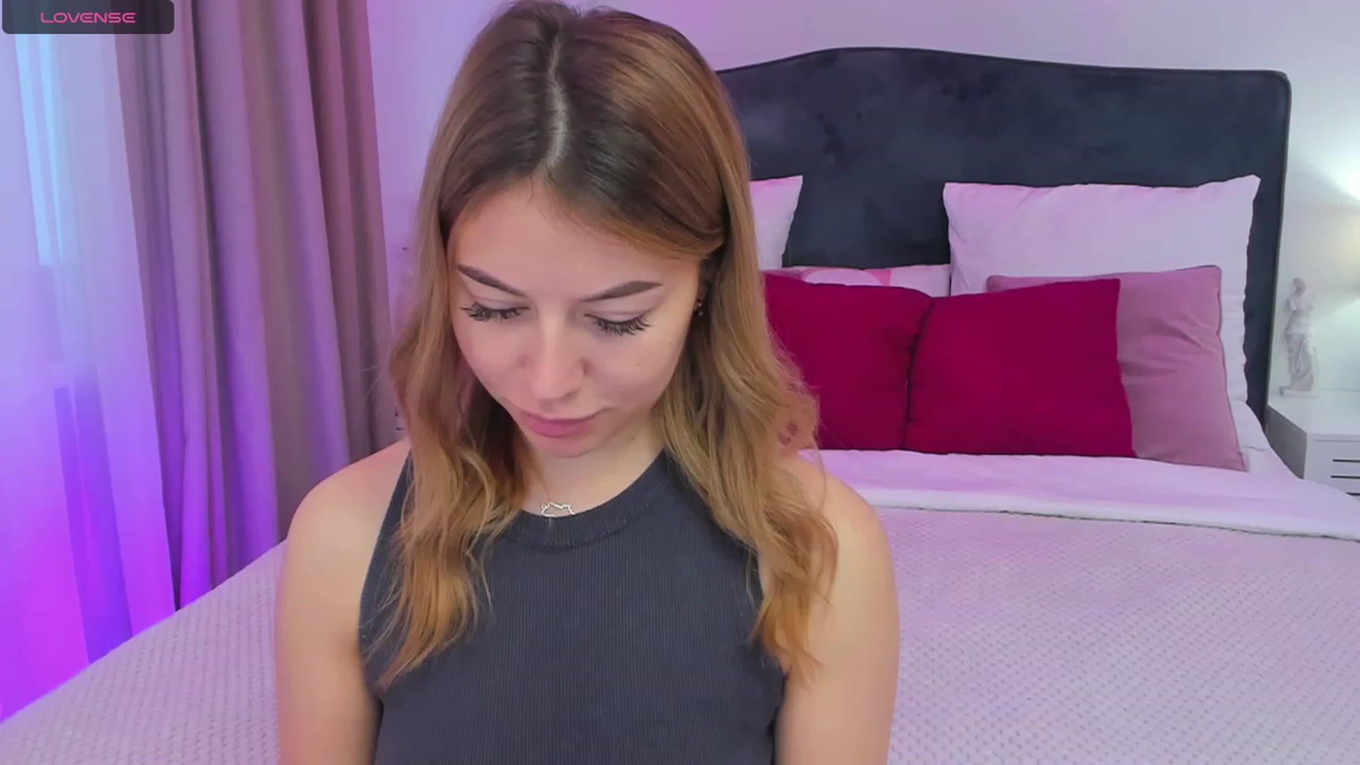 Gallery image thumbnail from SofiBloom's myfreecams stream on, 11/07/2023, 08:47 image 7 of 20