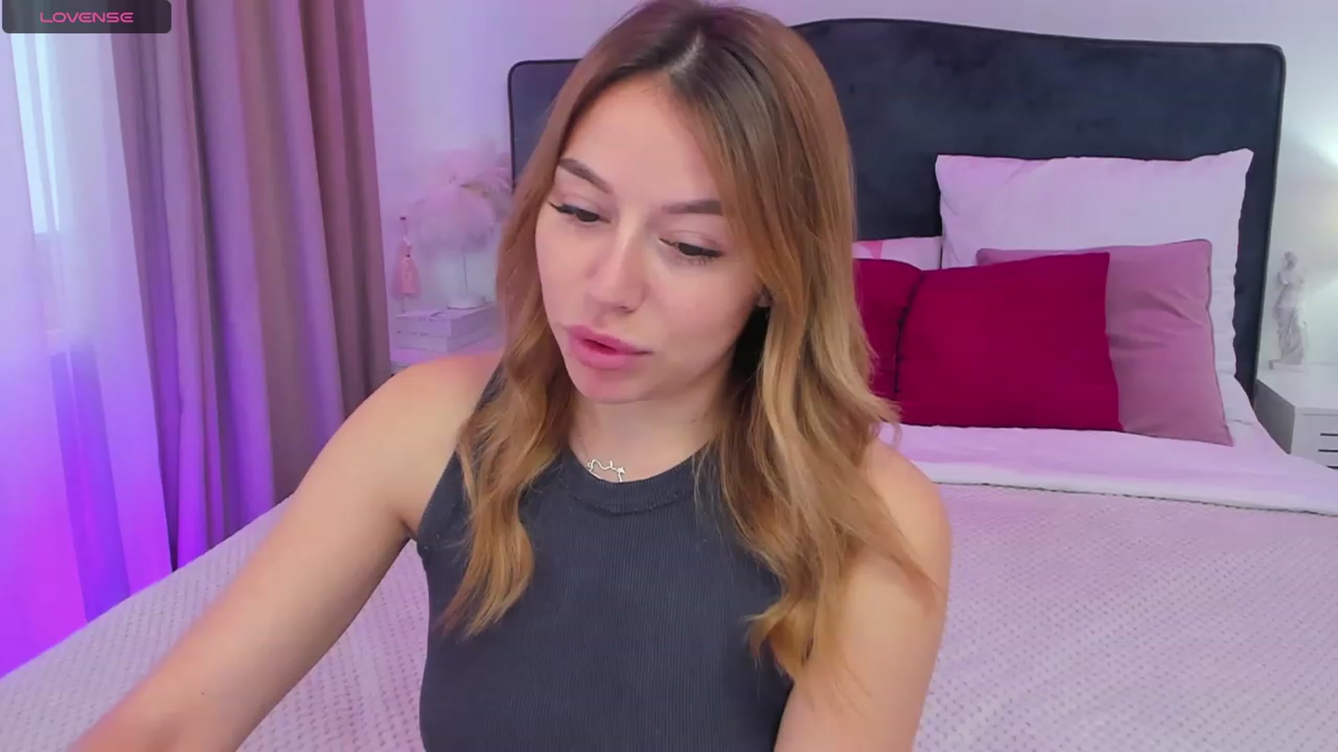Gallery image thumbnail from SofiBloom's myfreecams stream on, 11/07/2023, 10:26 image 3 of 20