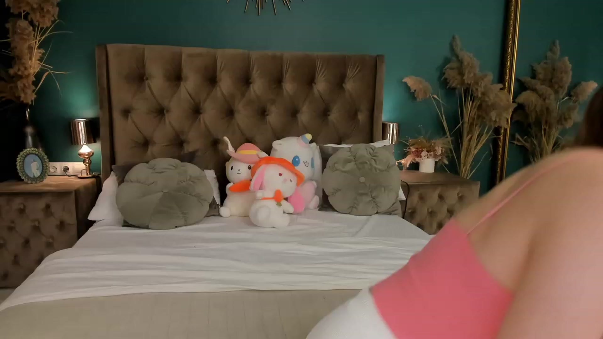 Gallery image thumbnail from SofiBloom's myfreecams stream on, 11/13/2023, 16:59 image 16 of 20