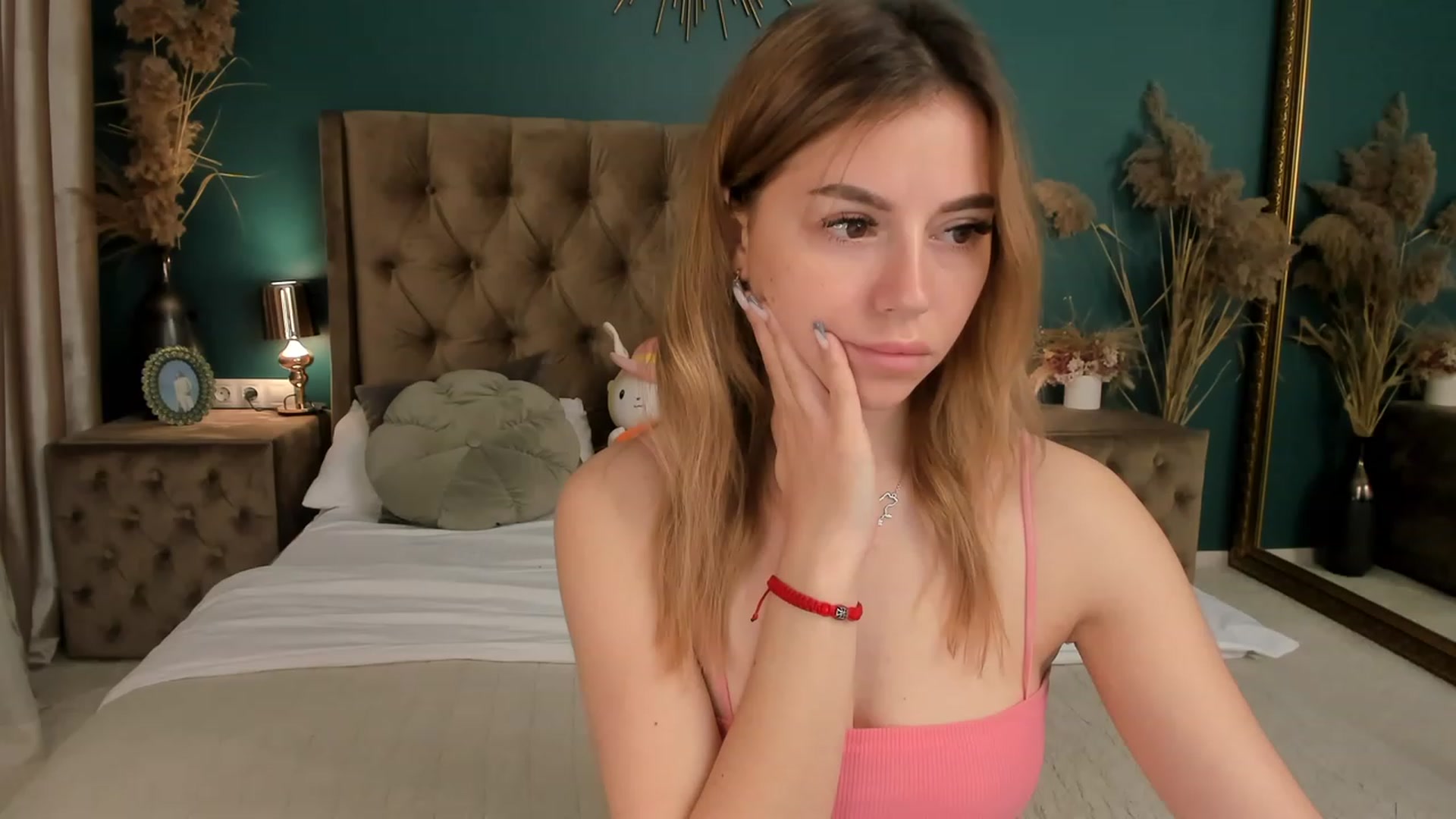 Gallery image thumbnail from SofiBloom's myfreecams stream on, 11/13/2023, 17:46 image 11 of 20