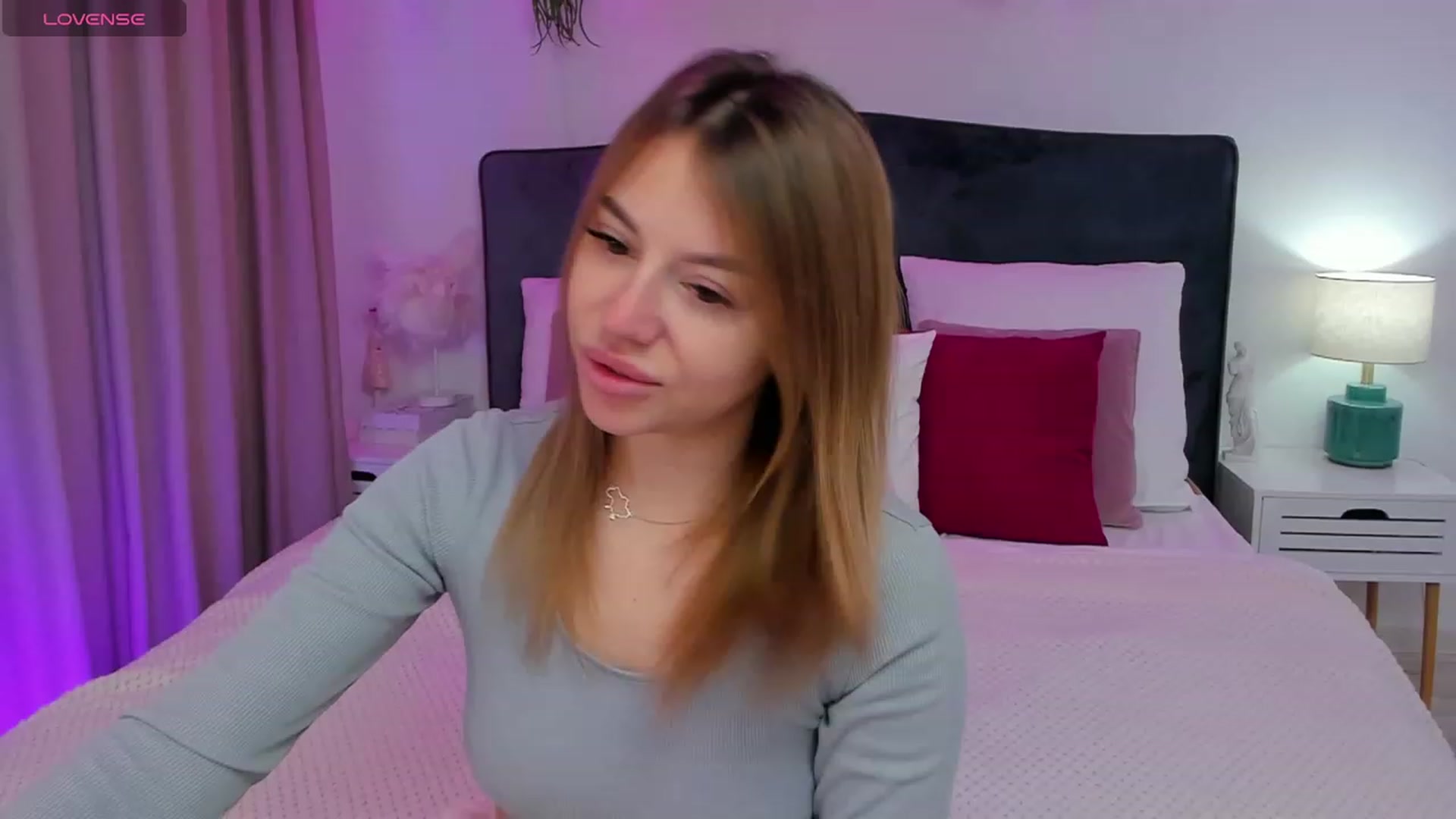 Gallery image thumbnail from SofiBloom's myfreecams stream on, 11/22/2023, 11:26 image 1 of 20