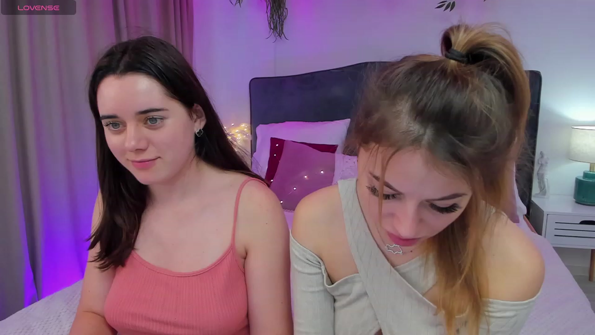 Gallery image thumbnail from SofiBloom's myfreecams stream on, 12/01/2023, 11:54 image 20 of 20