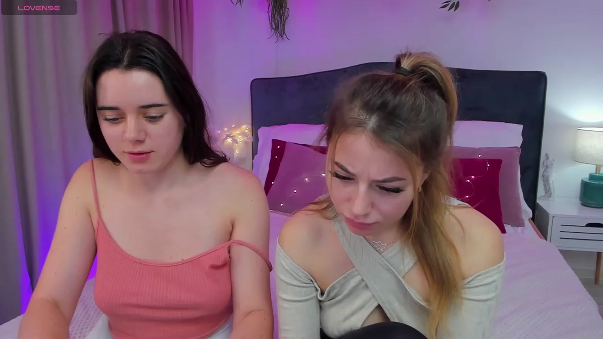 Gallery image thumbnail from SofiBloom's myfreecams stream on, 12/01/2023, 13:02 image 4 of 20
