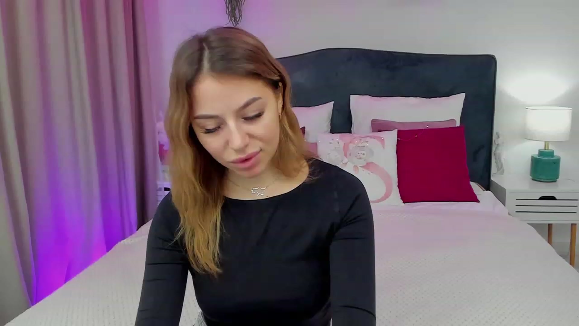 Gallery image thumbnail from SofiBloom's myfreecams stream on, 12/06/2023, 13:23 image 11 of 20