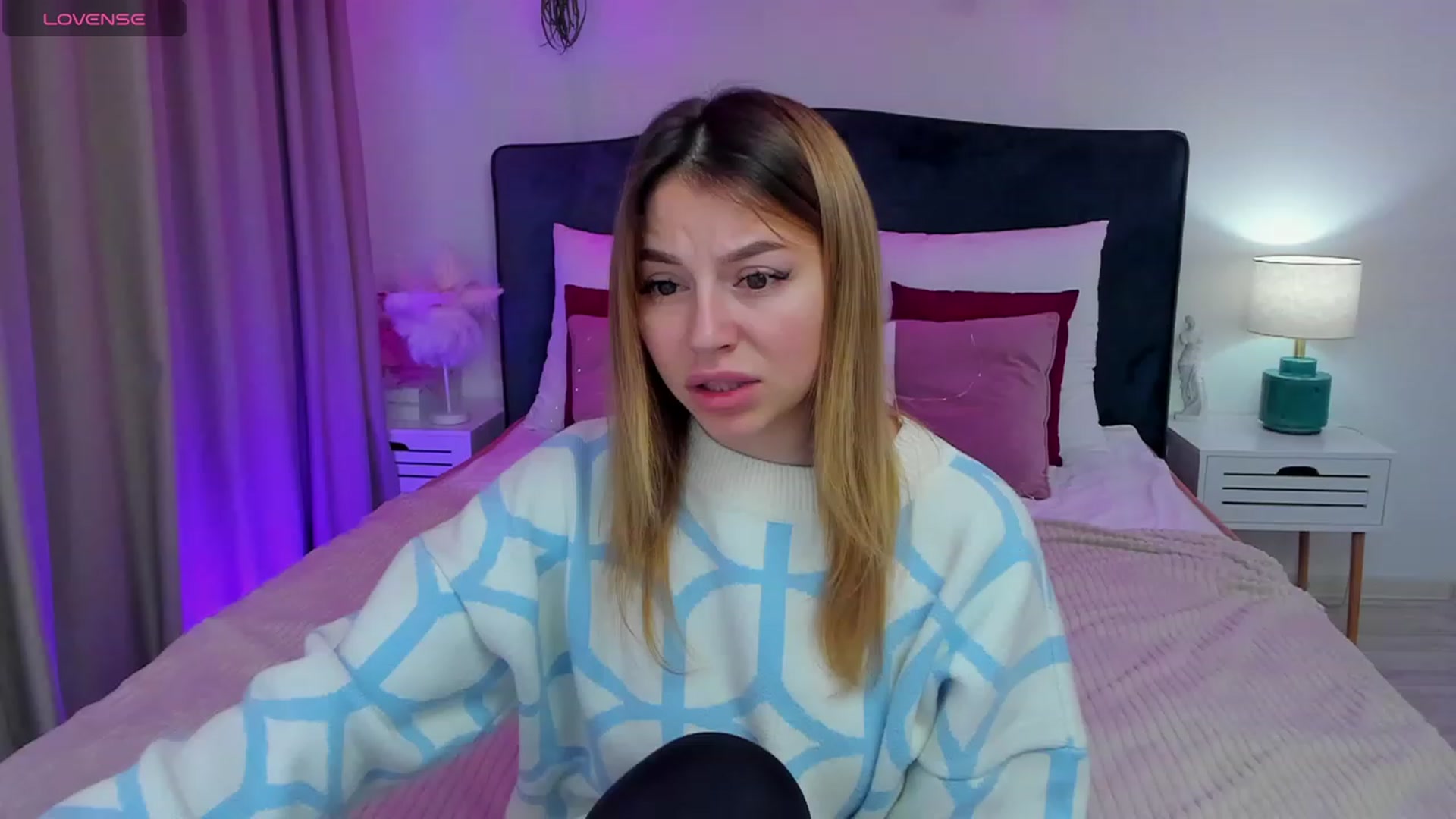Gallery image thumbnail from SofiBloom's myfreecams stream on, 12/12/2023, 12:53 image 10 of 20
