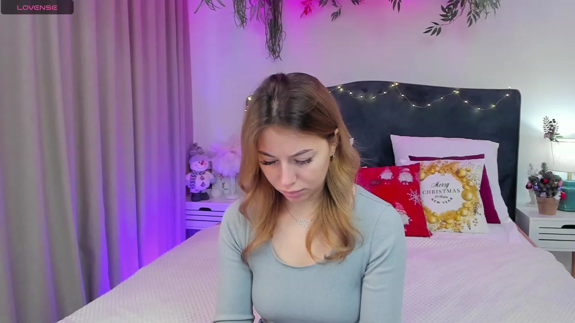 Gallery image thumbnail from SofiBloom's myfreecams stream on, 12/14/2023, 11:29 image 2 of 20