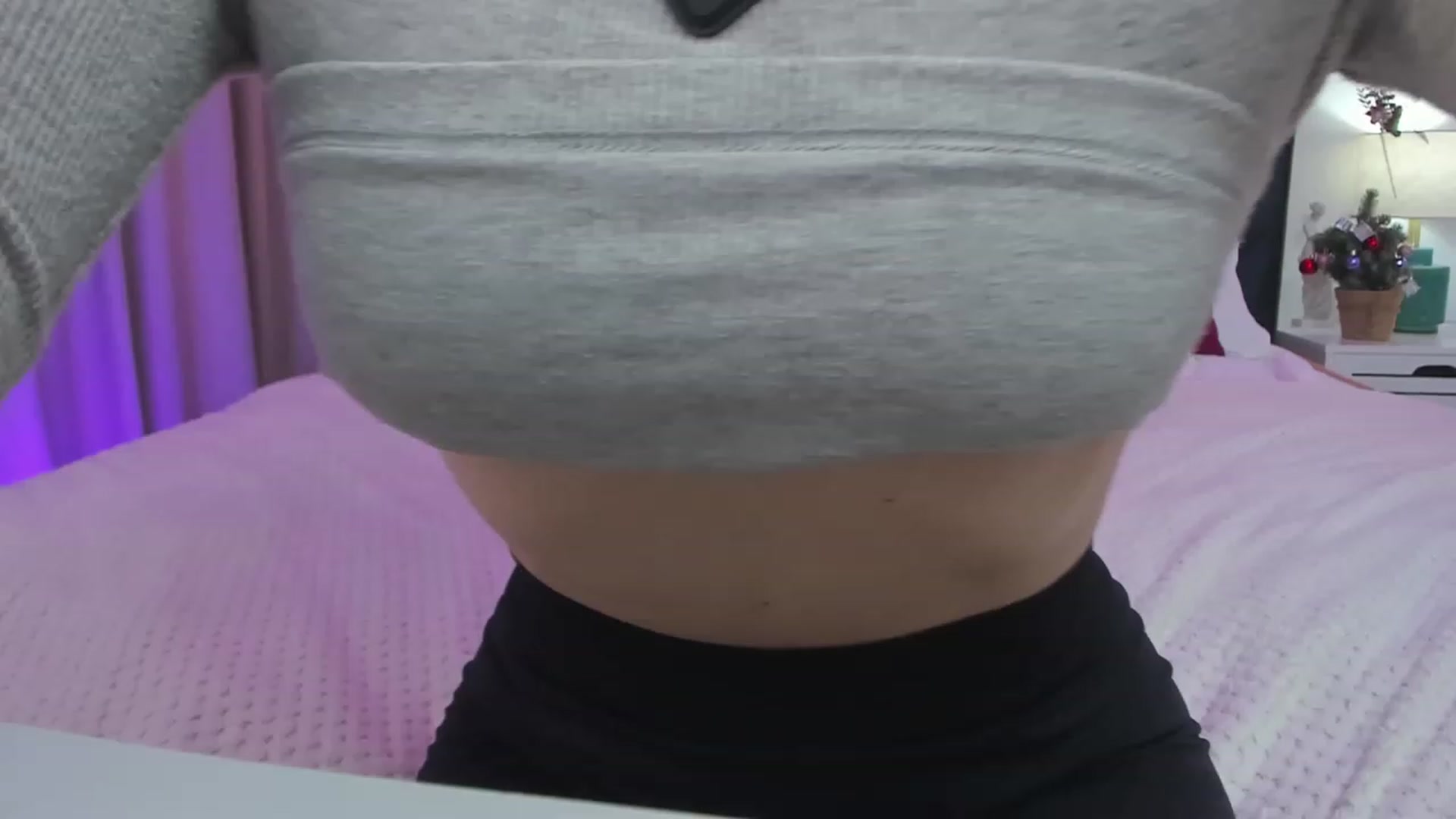 Gallery image thumbnail from SofiBloom's myfreecams stream on, 12/15/2023, 12:00 image 1 of 20