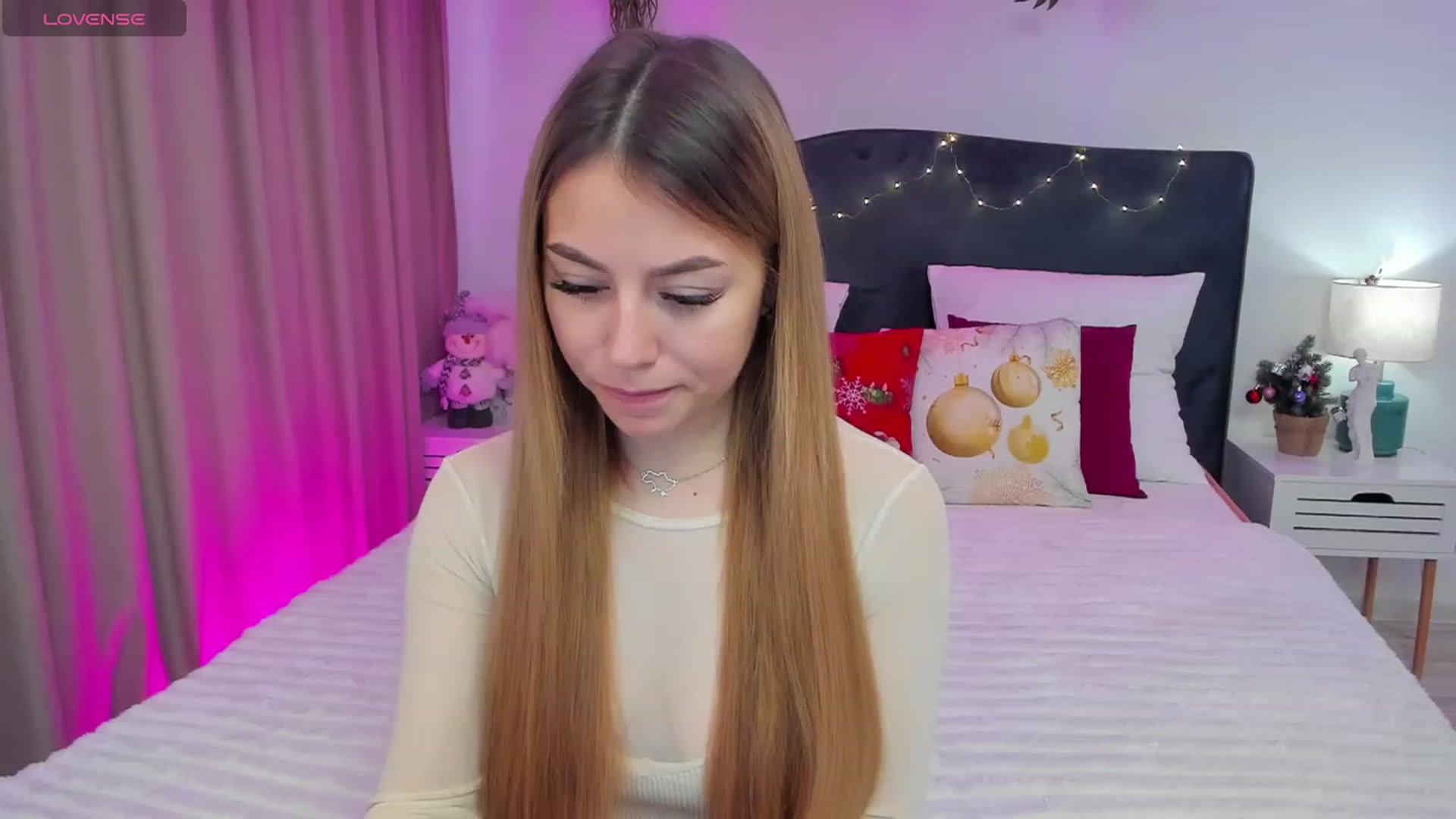 Gallery image thumbnail from SofiBloom's myfreecams stream on, 12/26/2023, 12:11 image 13 of 20