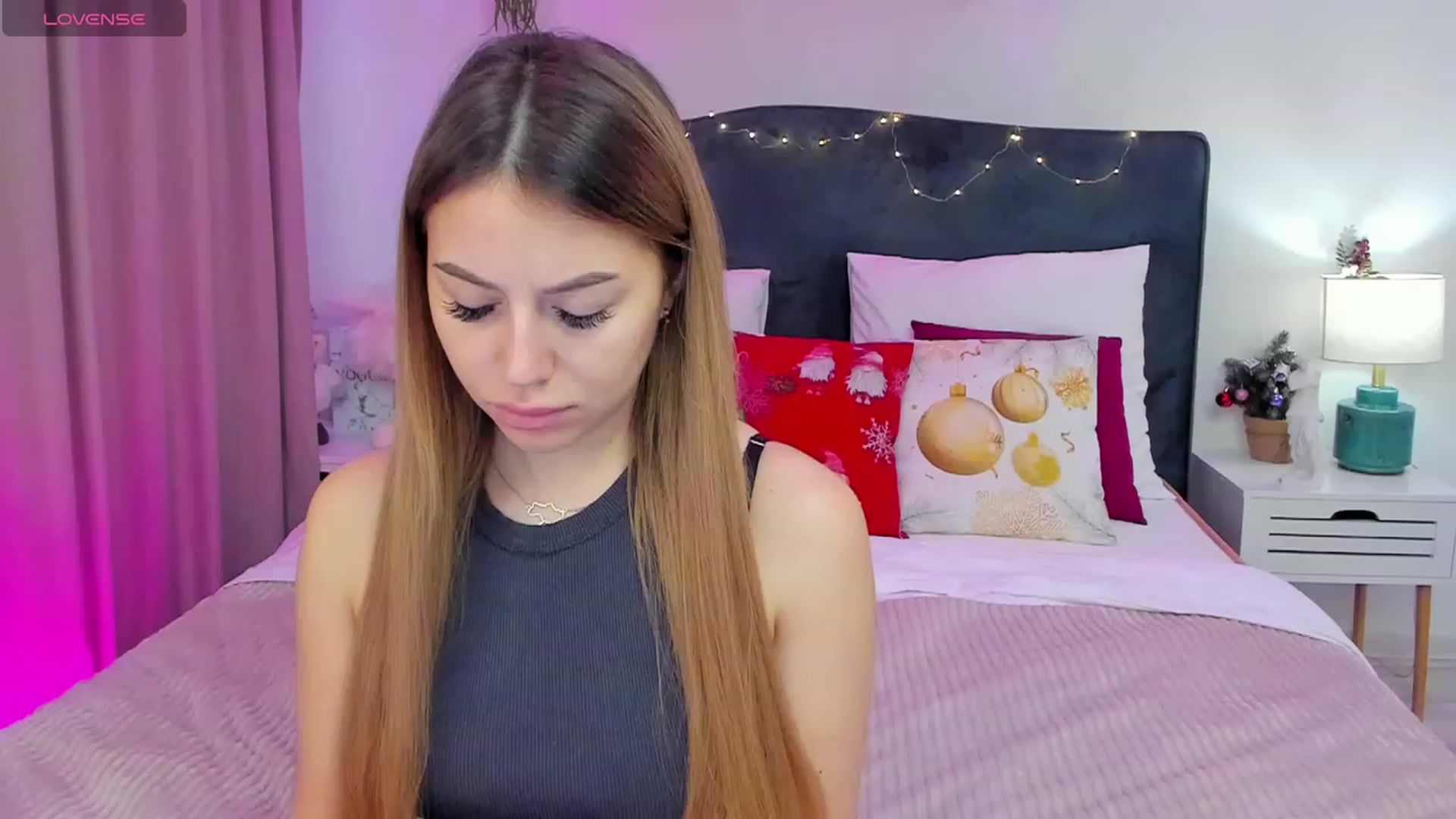 Gallery image thumbnail from SofiBloom's myfreecams stream on, 12/29/2023, 09:52 image 13 of 20