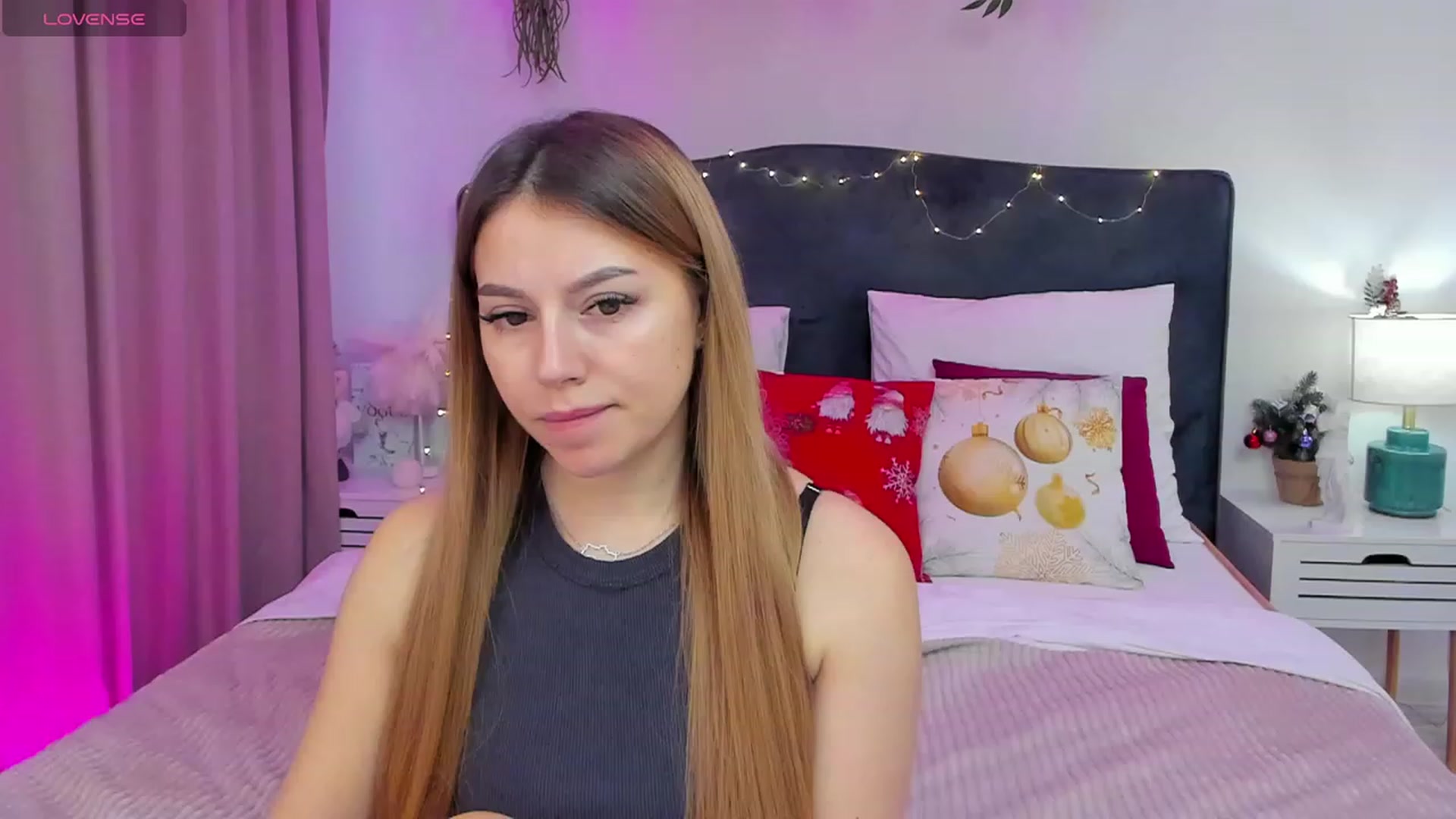 Gallery image thumbnail from SofiBloom's myfreecams stream on, 12/29/2023, 11:27 image 4 of 20