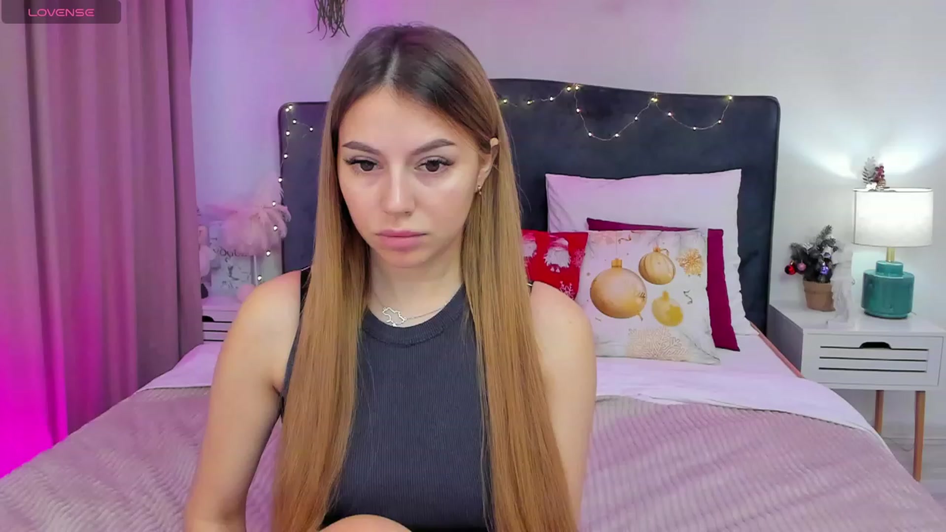 Gallery image thumbnail from SofiBloom's myfreecams stream on, 12/29/2023, 12:45 image 2 of 20