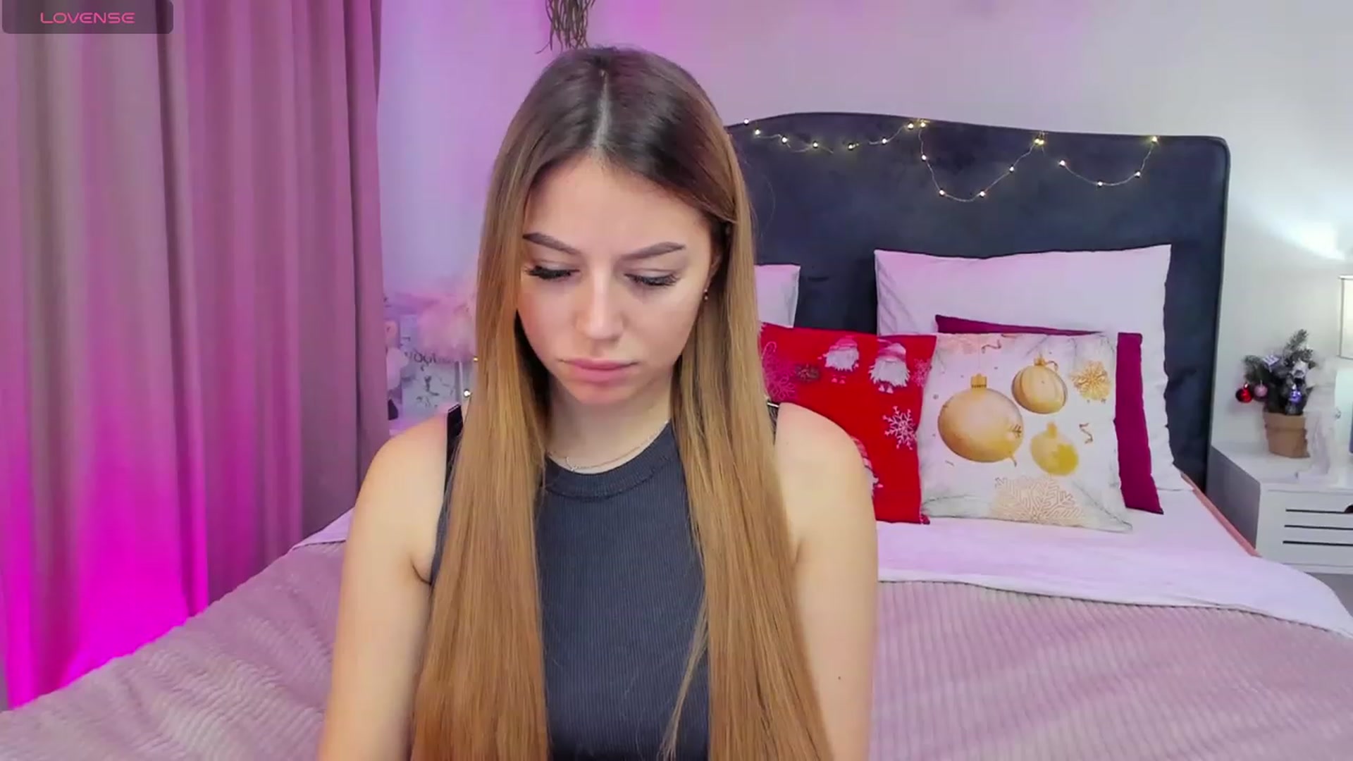 Gallery image thumbnail from SofiBloom's myfreecams stream on, 12/29/2023, 12:45 image 20 of 20